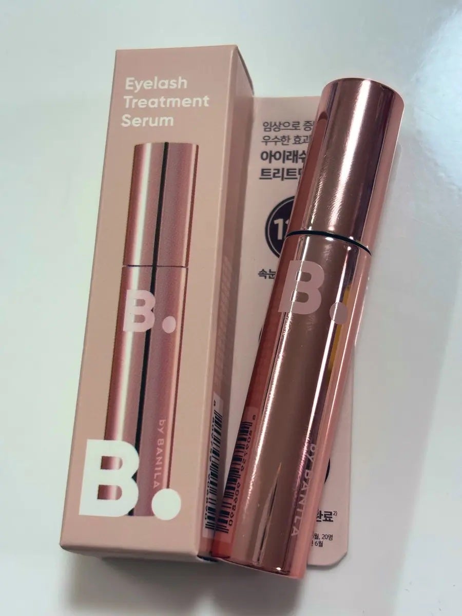 Seaka* on LIPS 「メガ割で買ったバニラコさんのまつ毛美容液開封🫧なんて言えばいい..」(1枚目)