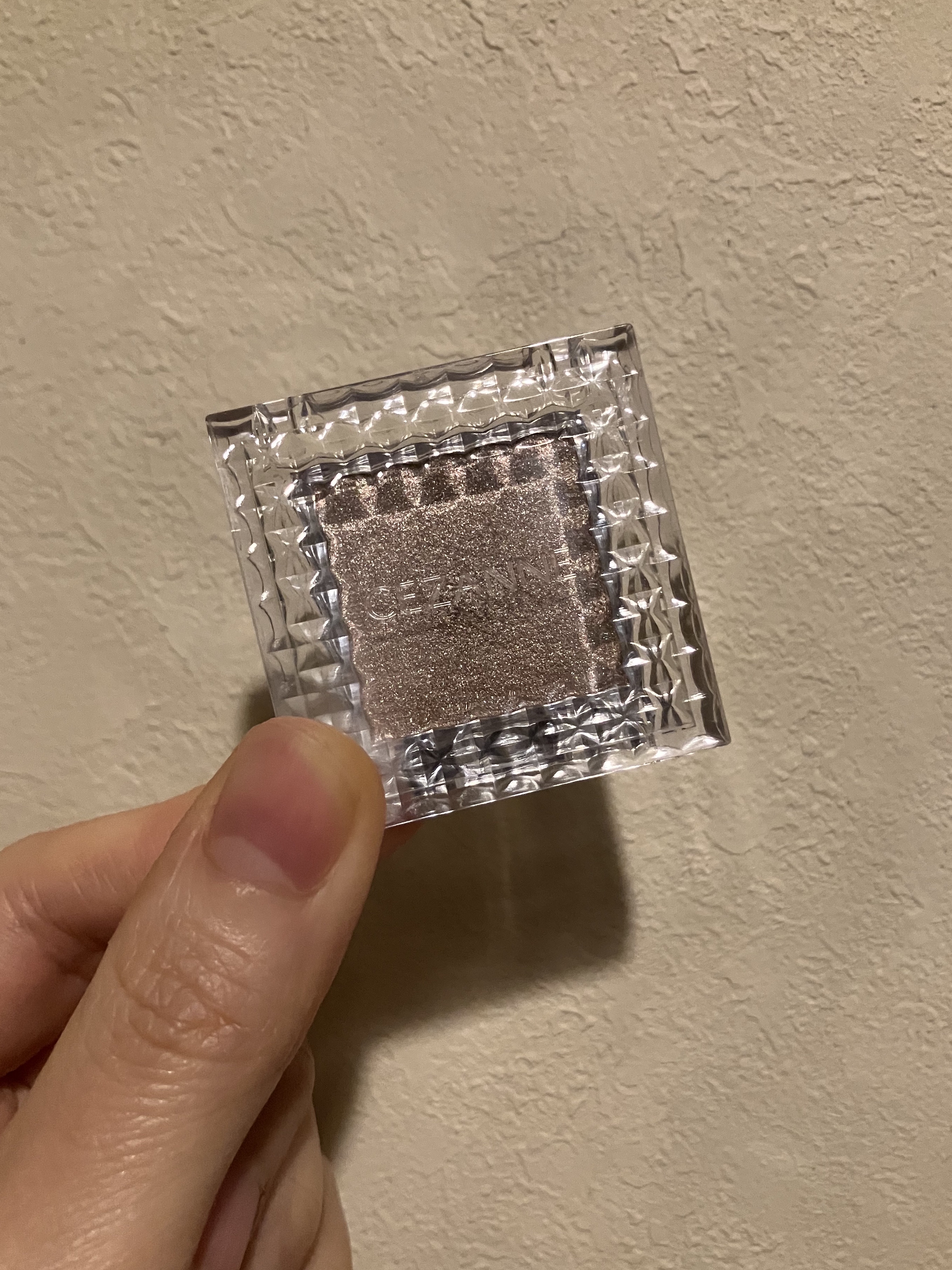 シングルカラーアイシャドウ/CEZANNE/単色アイシャドウを使ったクチコミ（1枚目）