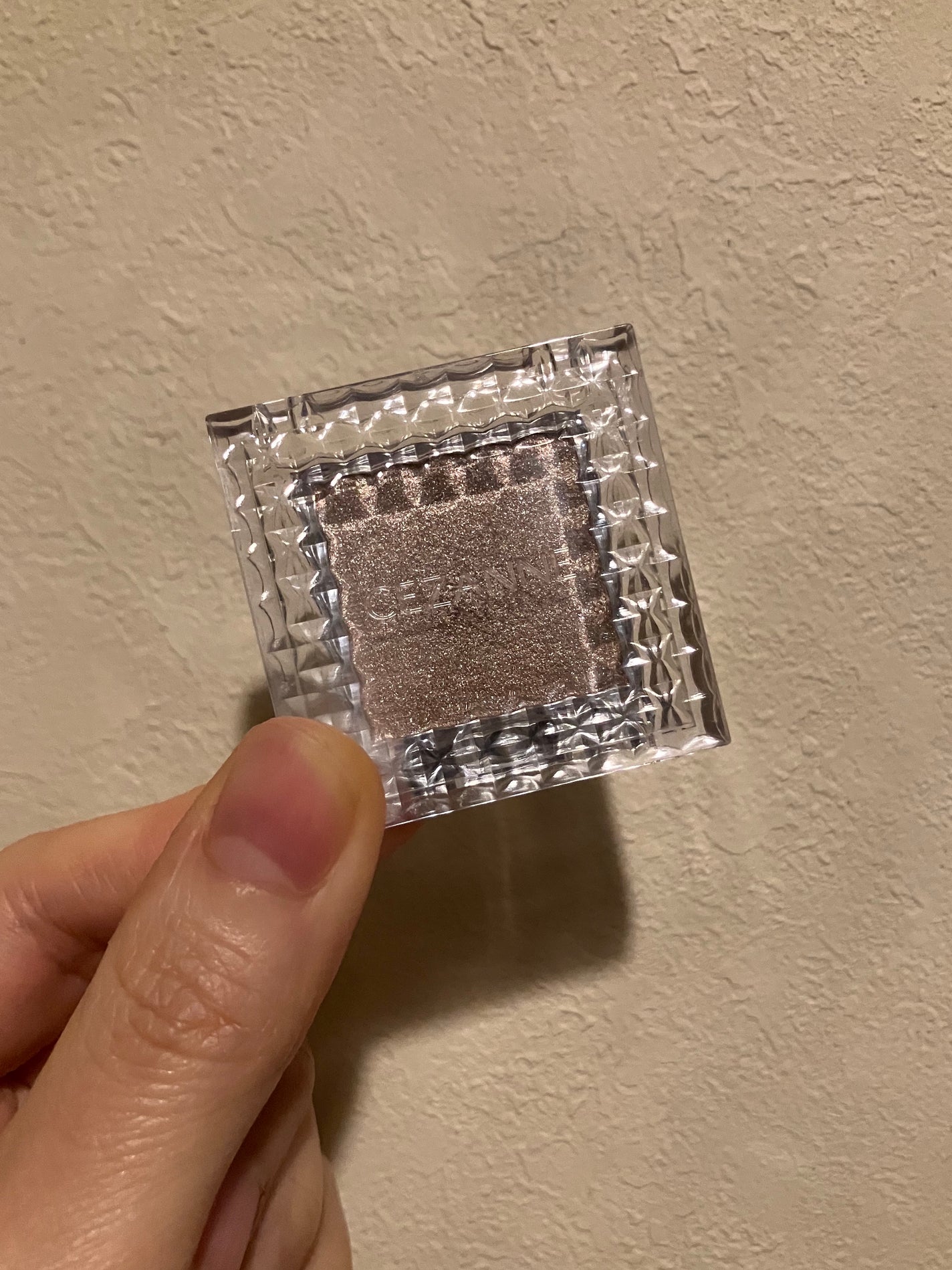 シングルカラーアイシャドウ/CEZANNE/単色アイシャドウを使ったクチコミ(1枚目)