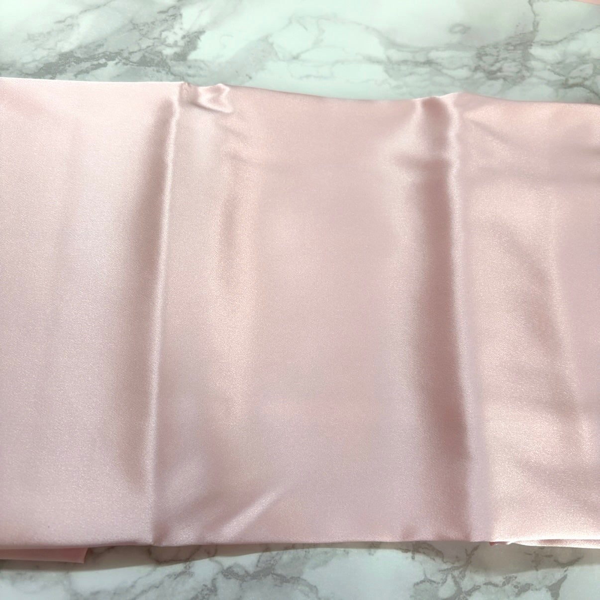 シルク枕カバー/Utukky/ヘアケアグッズを使ったクチコミ(3枚目)