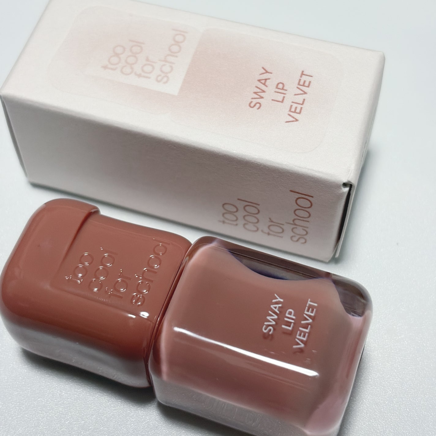 スウェイリップベルベット/too cool for school/リップティントを使ったクチコミ(2枚目)