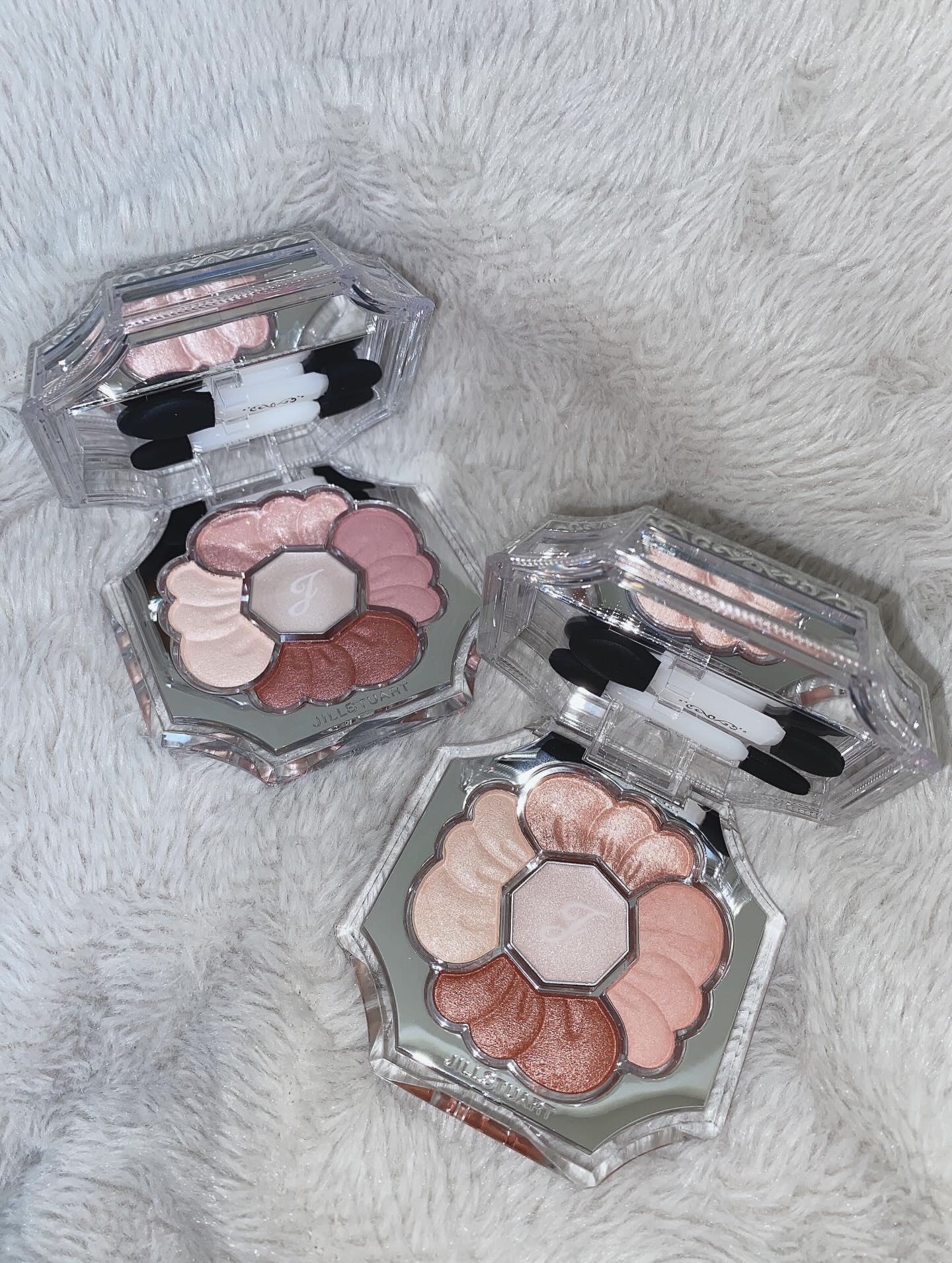 ジルスチュアート　ドレスドブルーム アイズ/JILL STUART/アイシャドウパレットを使ったクチコミ（1枚目）