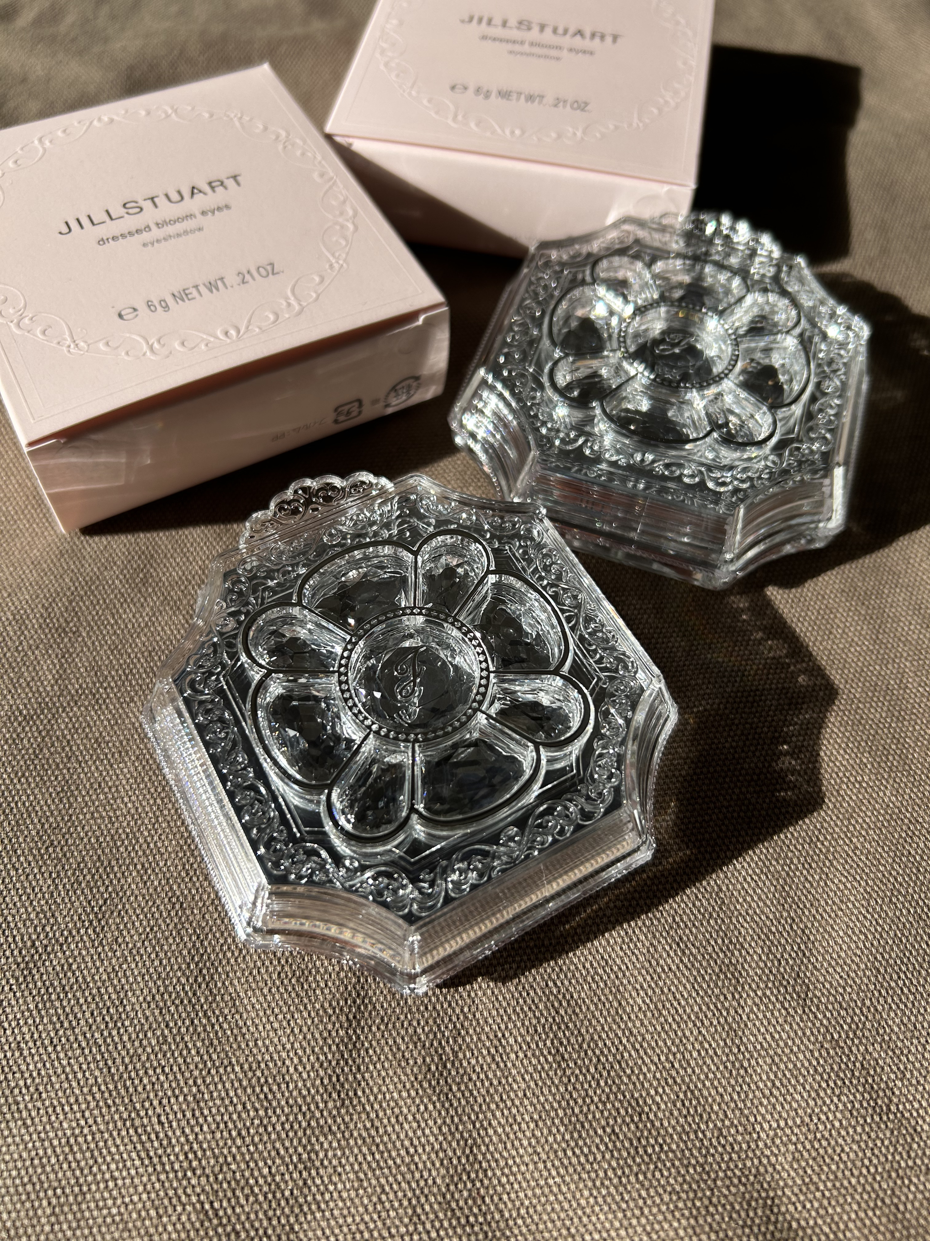 ジルスチュアート　ドレスドブルーム アイズ/JILL STUART/アイシャドウパレットを使ったクチコミ（2枚目）