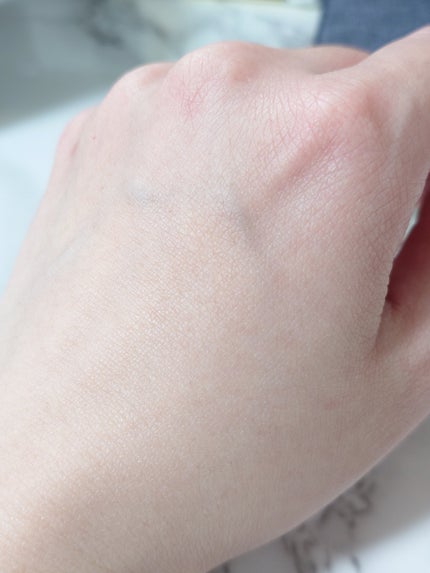 キューミースウィートボムホワイトクリーム/AGARISM/ボディクリームを使ったクチコミ(4枚目)