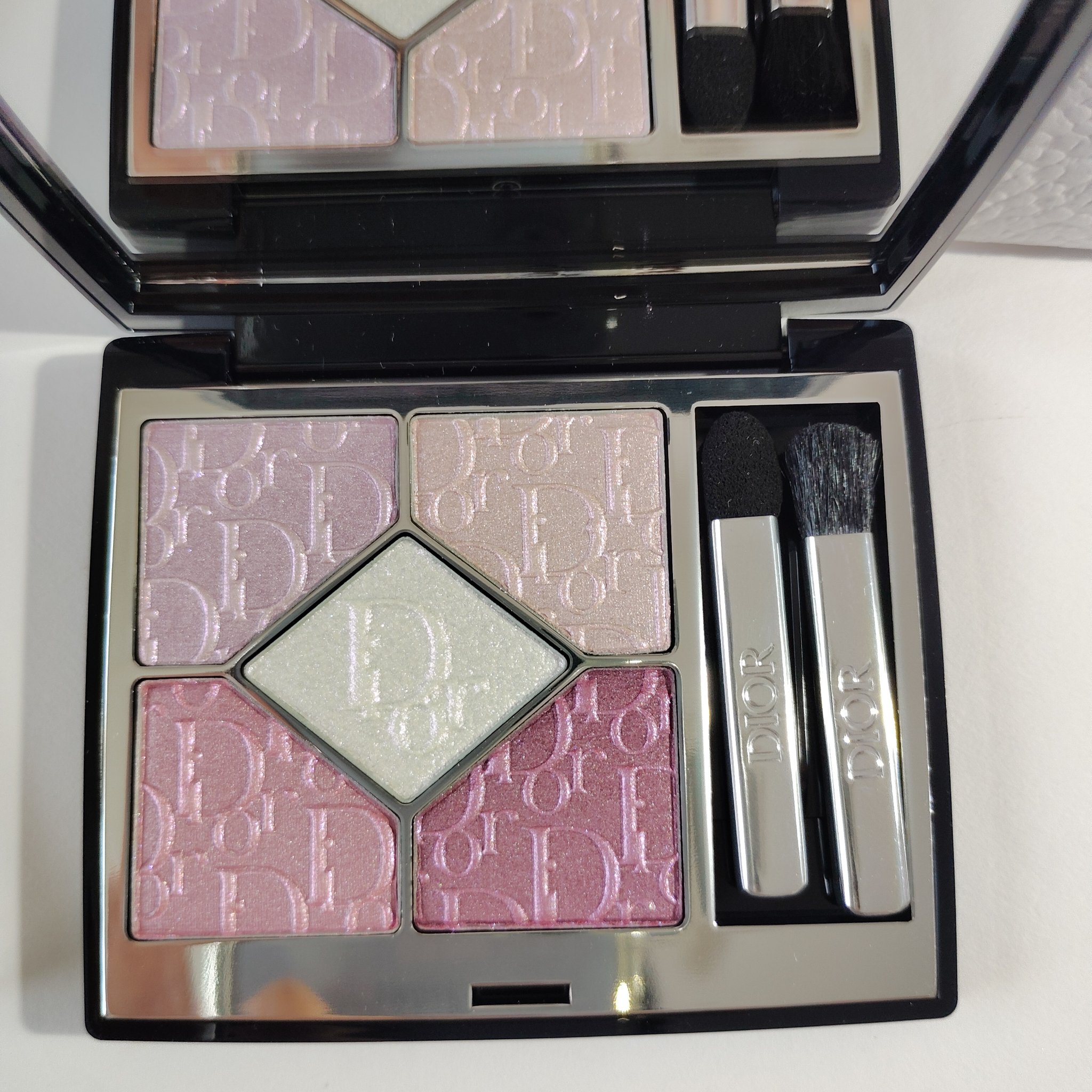 ディオールショウ サンク クルール（スプリング コレクション 2026 限定品）/Dior/アイシャドウを使ったクチコミ（2枚目）