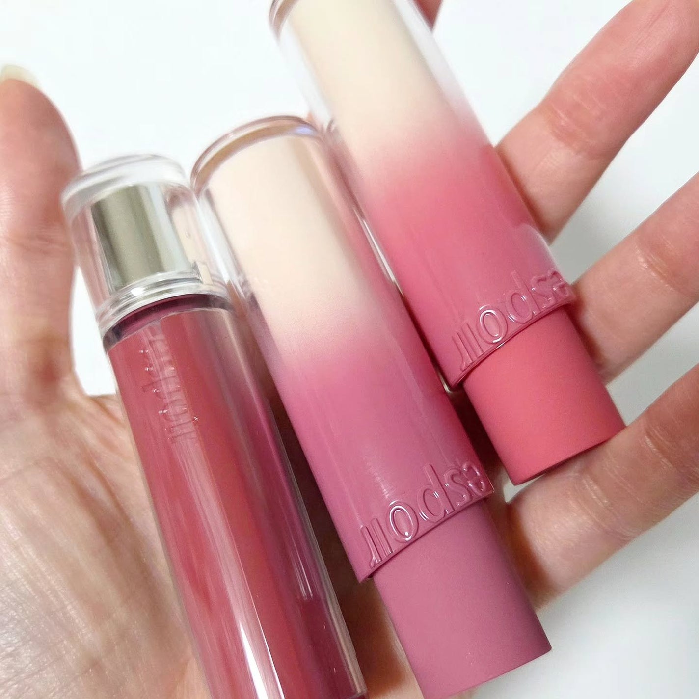 クチュールリップティントグレイズ/espoir/リップティントを使ったクチコミ(2枚目)