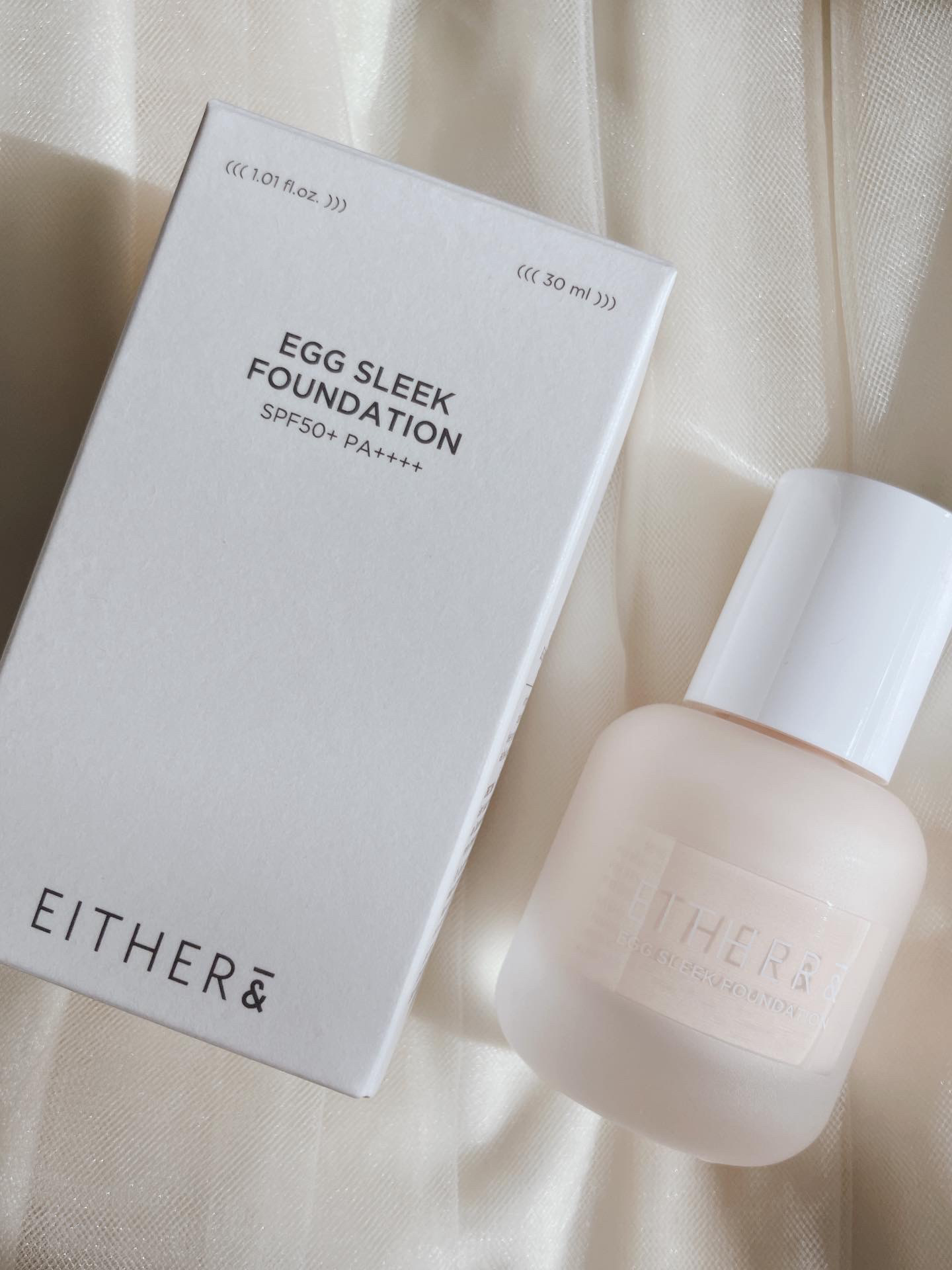 #PR
@eitherand_jp 様より、下記製品をいただきました🙇‍♀️

EITHER&（イーザーアンド）
・EGG SLEEK FOUNDATION
（エッグスリックファンデーション）
01 FAIR（17〜19号肌）
SPF50