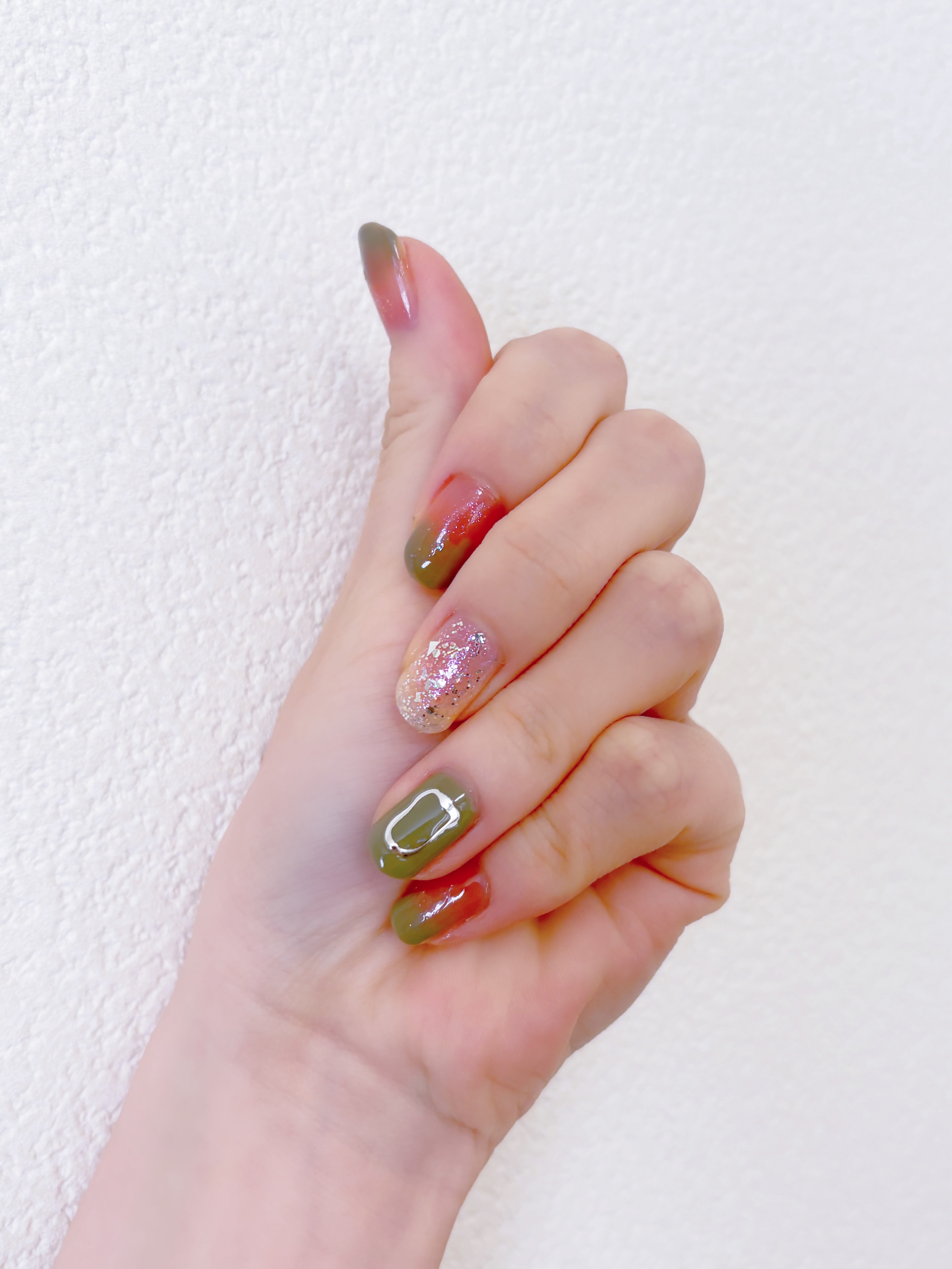 カラフルネイルズ/キャンメイク/マニキュアを使ったクチコミ（2枚目）