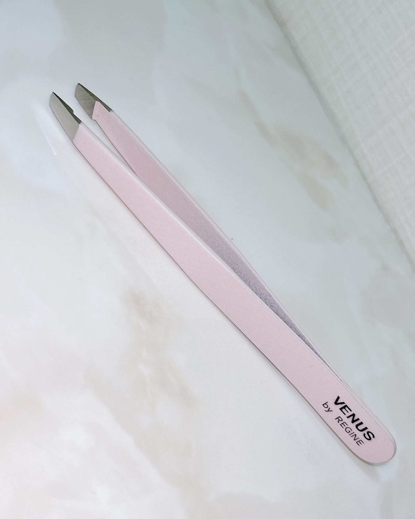 ヴィーナスレジンツィーザー/レジン/毛抜きを使ったクチコミ（3枚目）