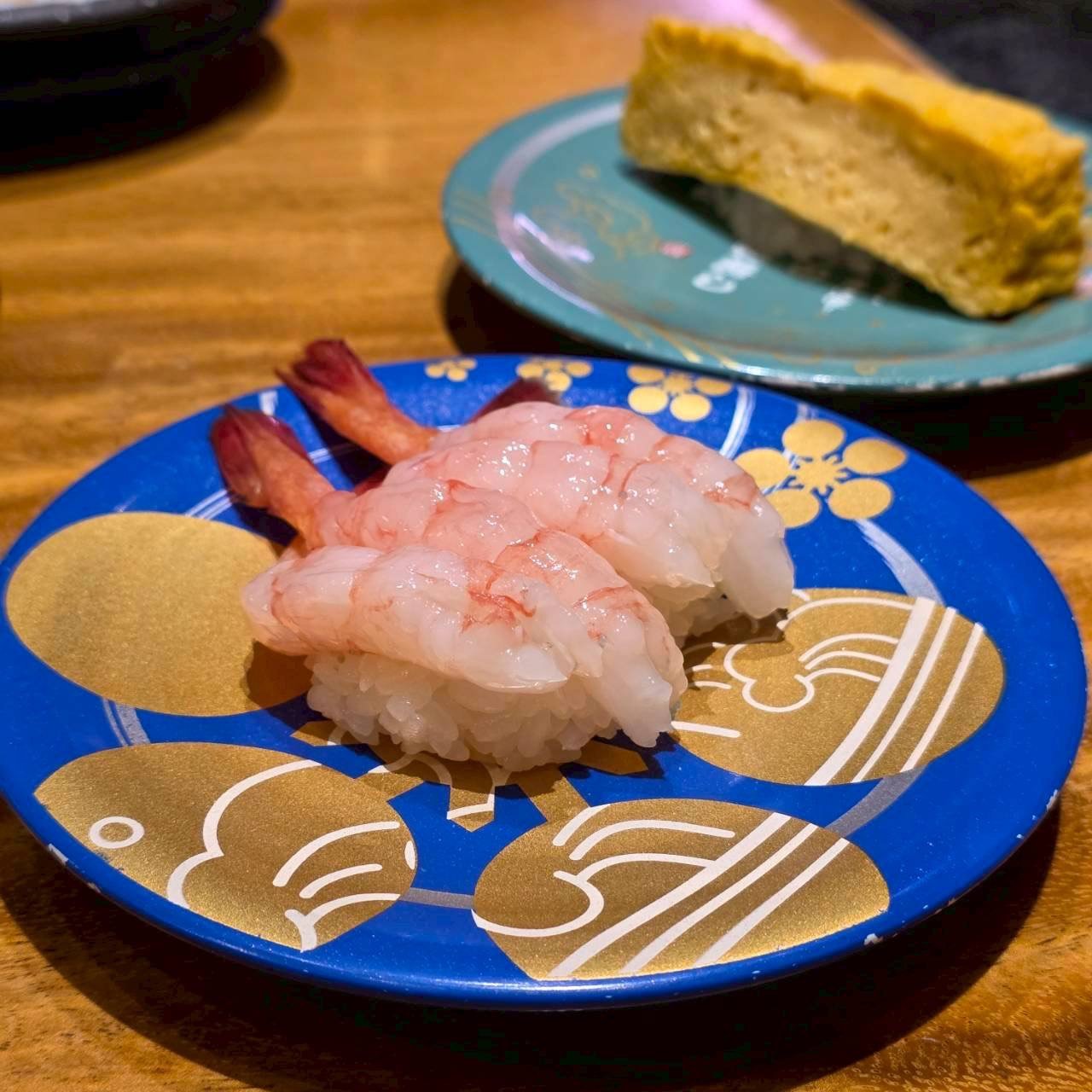 プランぷくコーデアイズ/キャンメイク/パウダーアイシャドウを使ったクチコミ（2枚目）