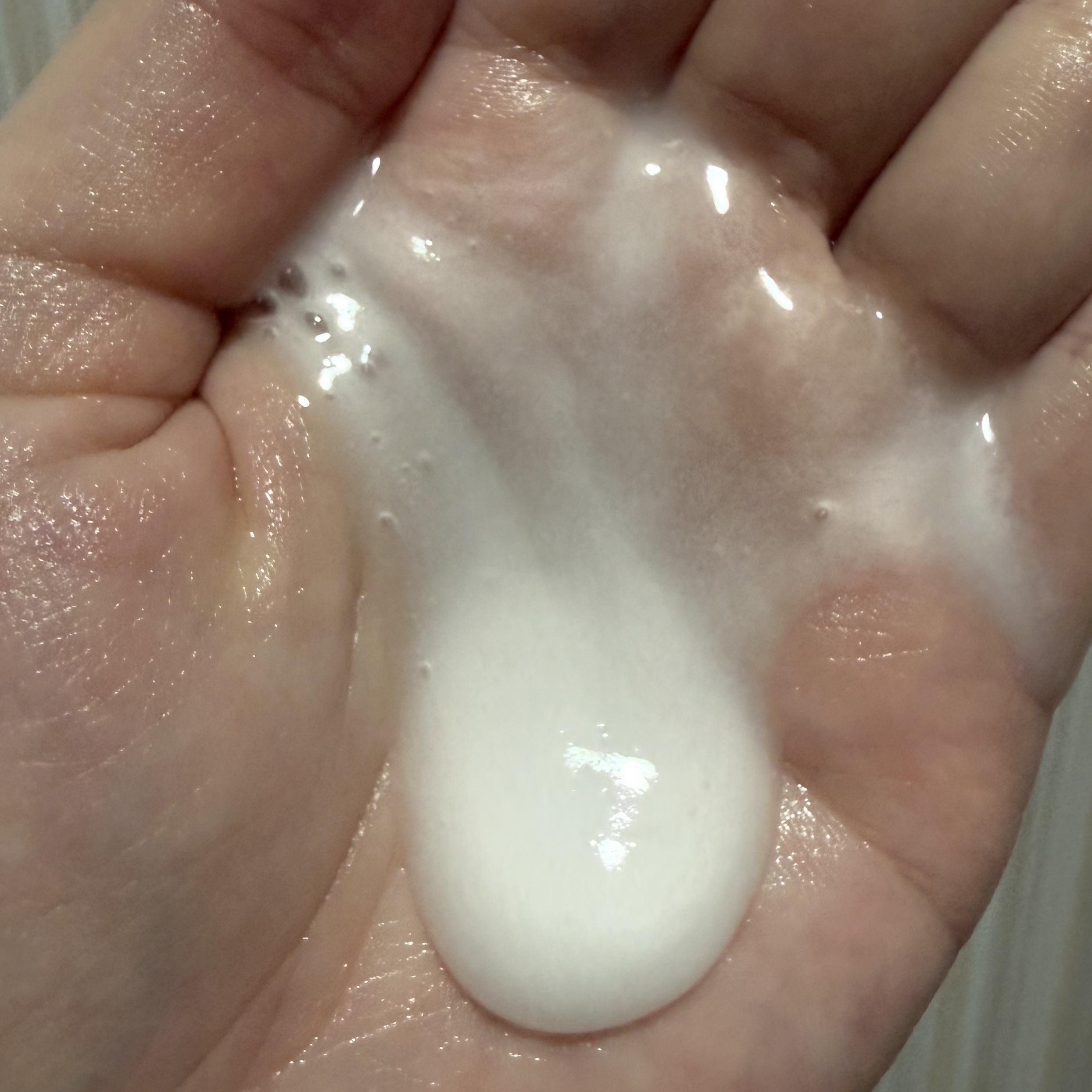 ニベア クリームケア ボディウォッシュ ヨーロピアンホワイトソープの香り/ニベア/ボディソープを使ったクチコミ（2枚目）