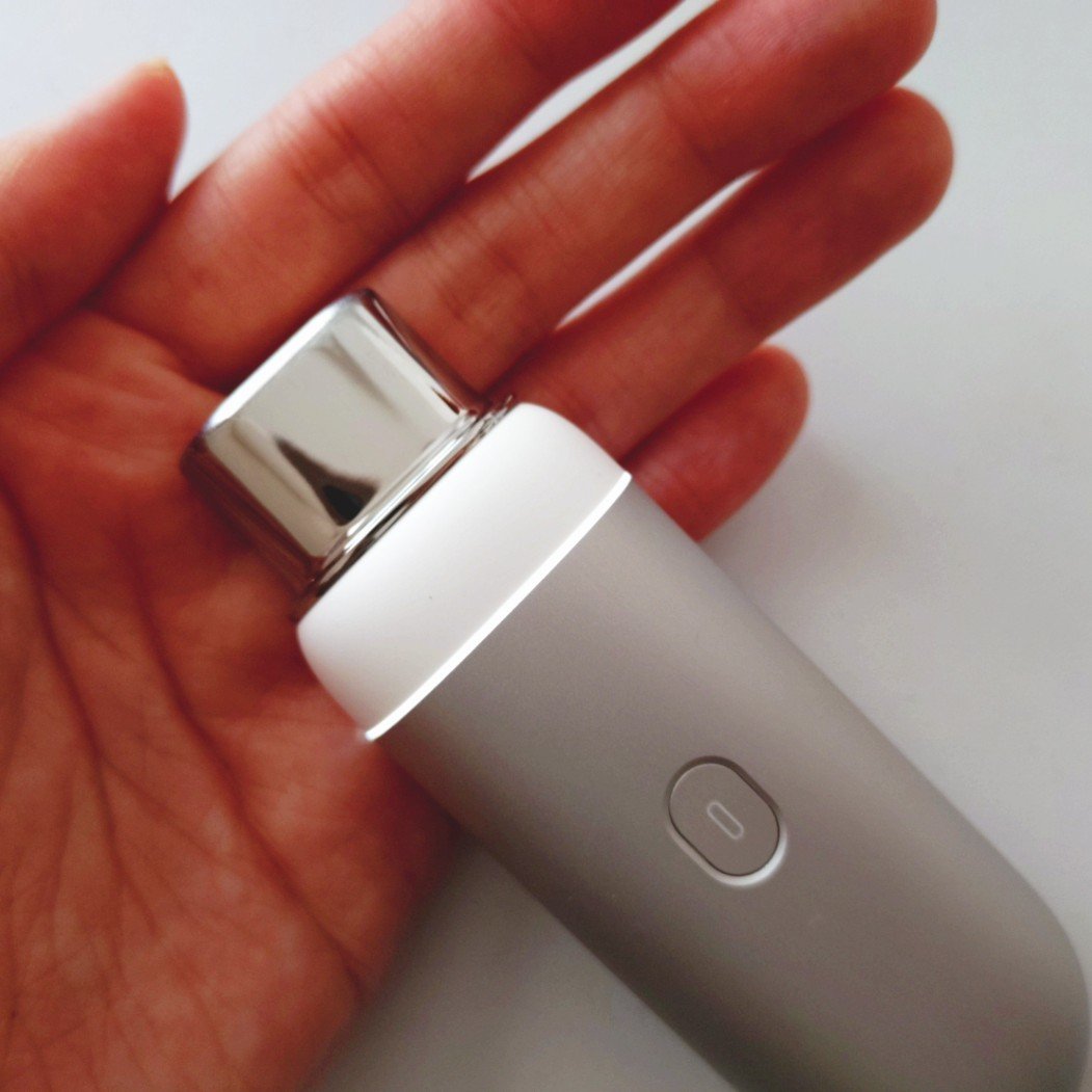 スキンスキャナー/BELLATECH/その他スキンケアグッズを使ったクチコミ（3枚目）