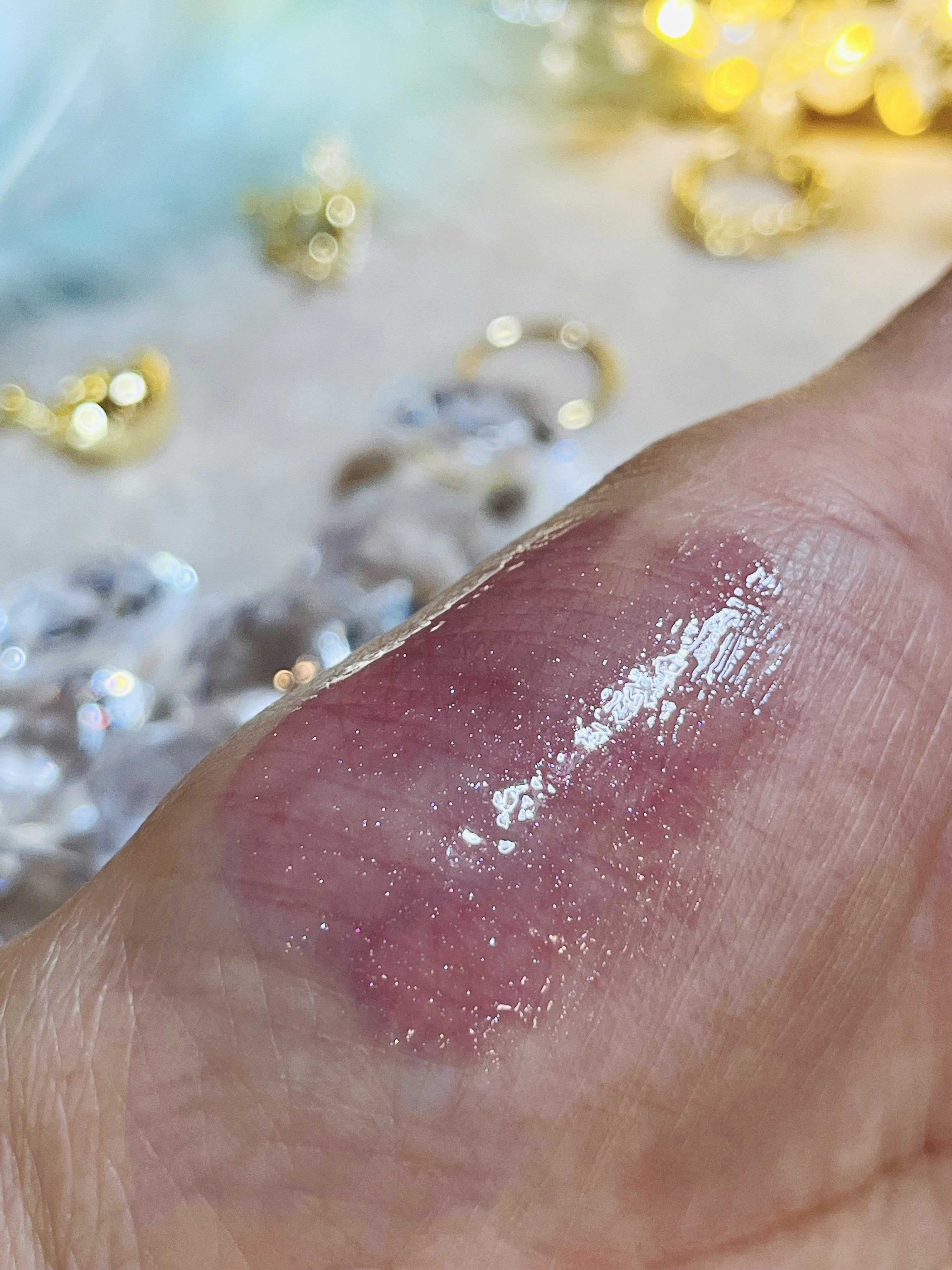 AUSシャイニーリップグロス/and us/リップグロスを使ったクチコミ（2枚目）