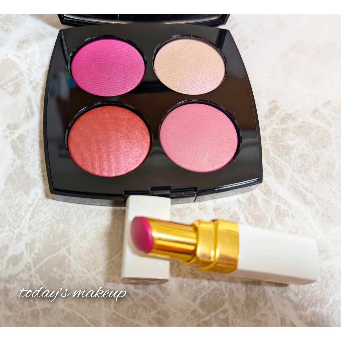 ルージュココボームシャイン/CHANEL/リップクリームを使ったクチコミ（3枚目）