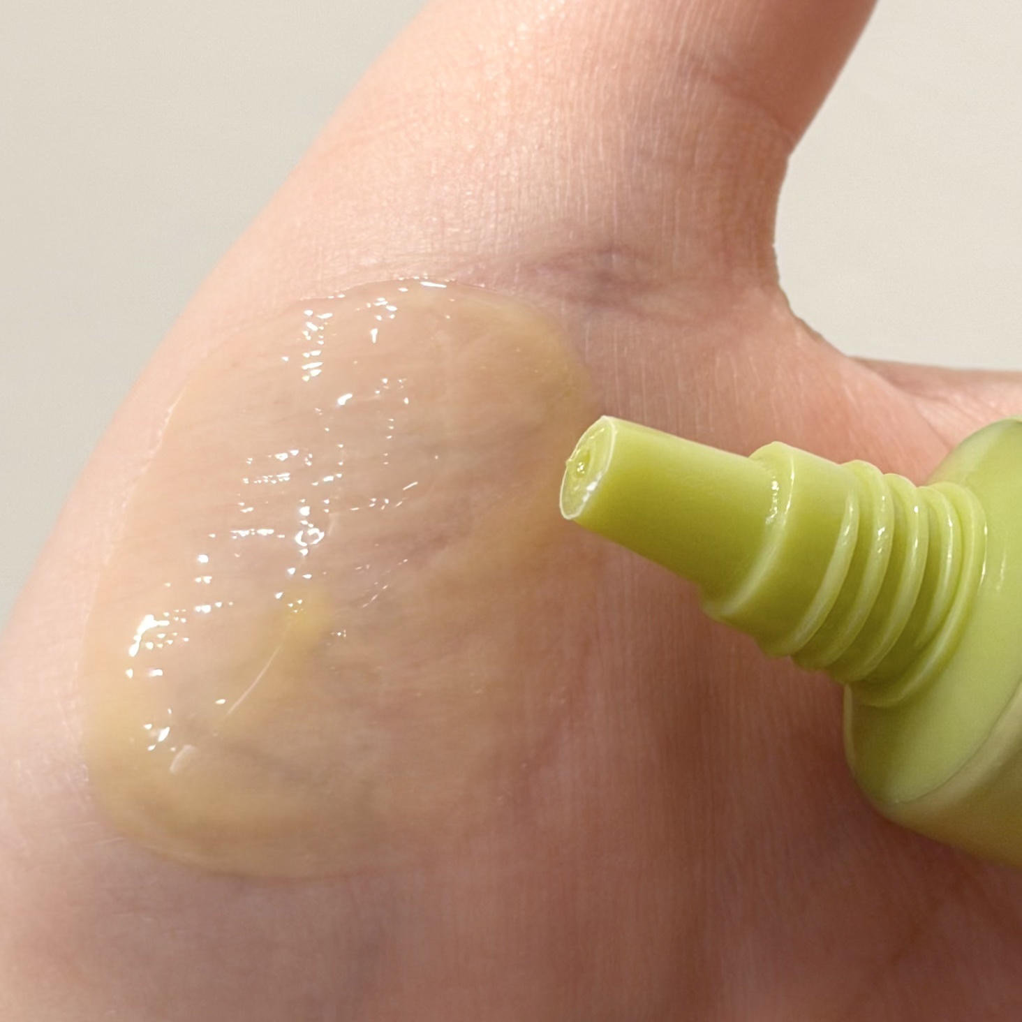 ビタミンCもちプレミアムセラム/アレンシア/美容液を使ったクチコミ（3枚目）