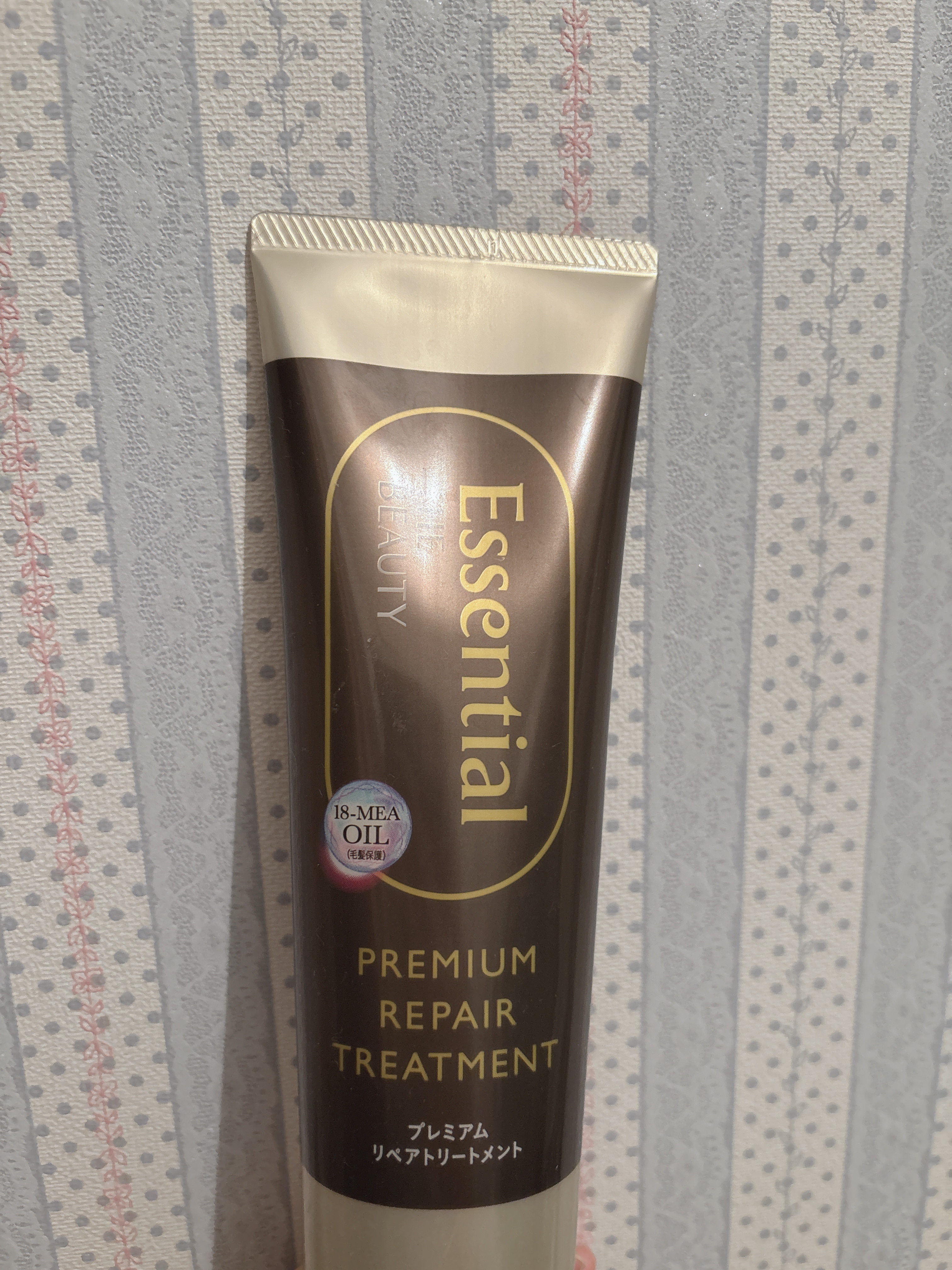 THE BEAUTY 髪のキメ美容プレミアムトリートメント＜モイストリペアプレミアム＞/エッセンシャル/洗い流すヘアトリートメントを使ったクチコミ（1枚目）