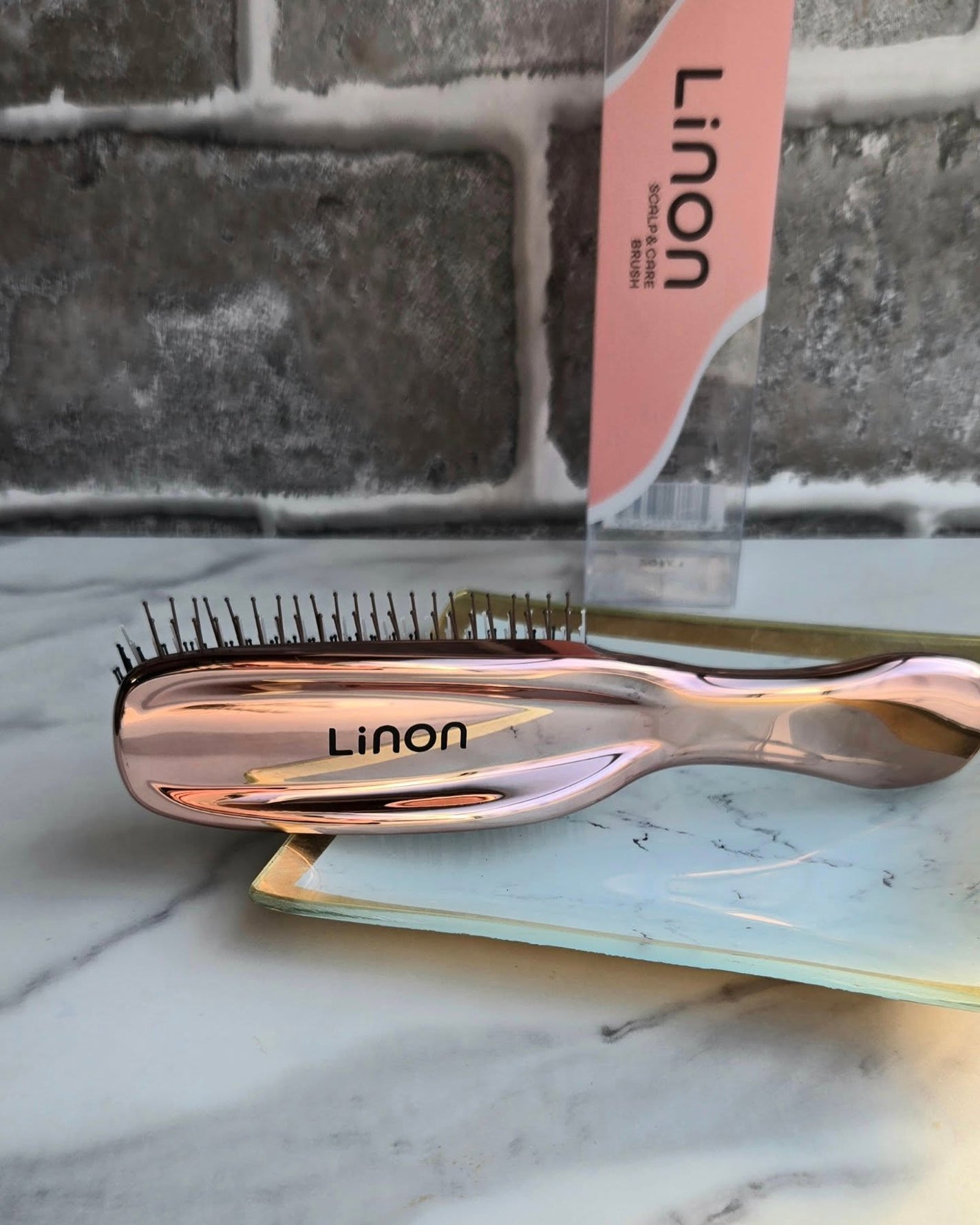 リノン スカルプケアブラシ/Linon/スカルプブラシを使ったクチコミ(2枚目)