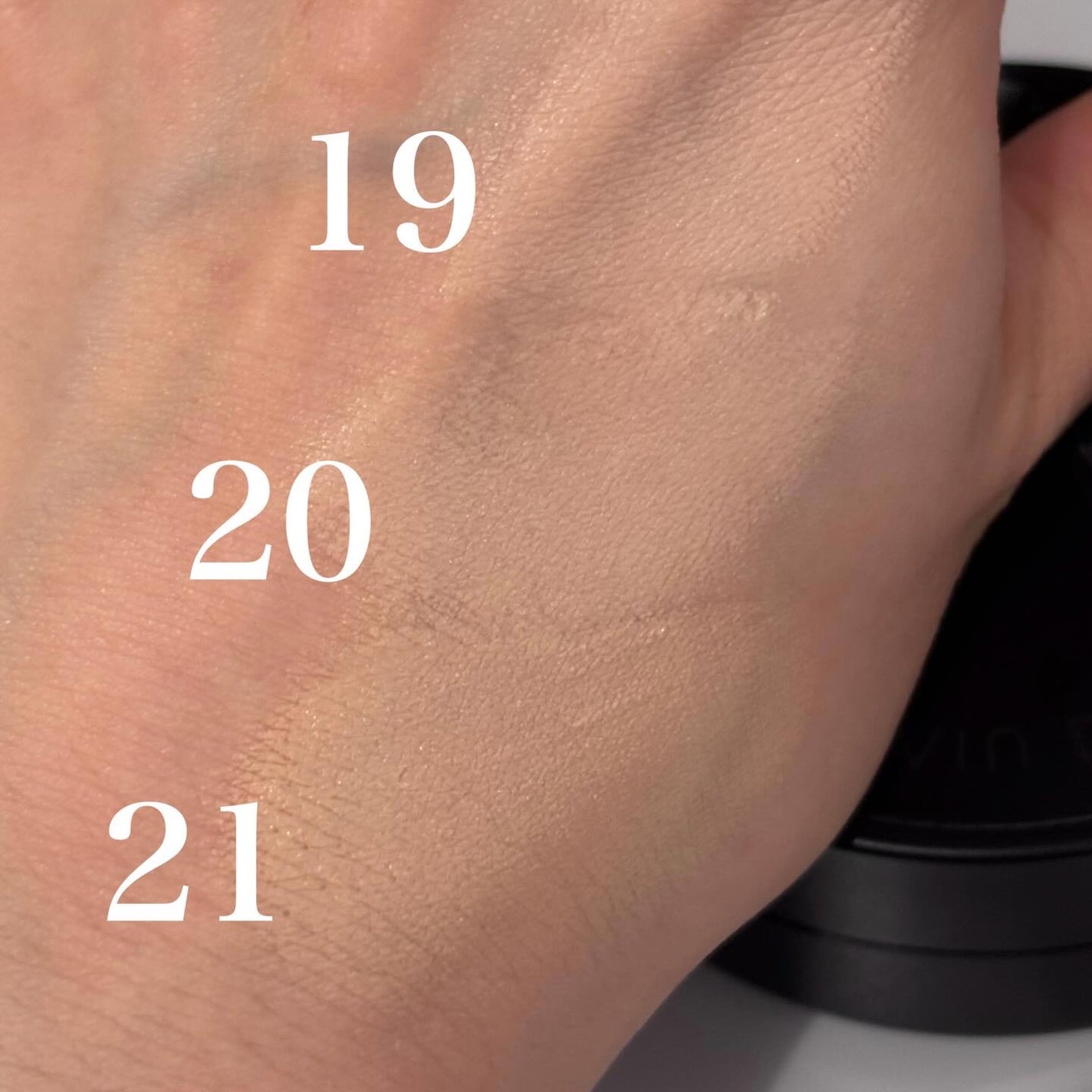 ジャビンドゥソウル ウインクファンデーションパクト/Javin De Seoul/クッションファンデーションを使ったクチコミ(3枚目)