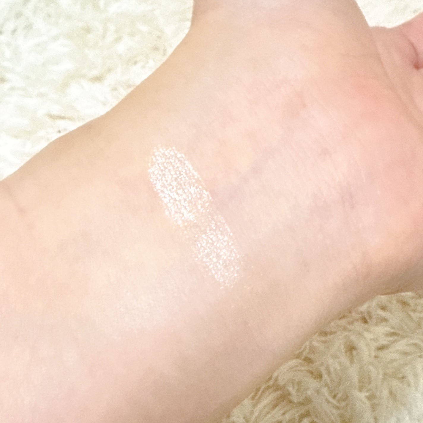 NARS ライトリフレクティング ルミナイジングパウダー/NARS/パウダーハイライトを使ったクチコミ(3枚目)