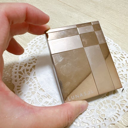 スキンモデリングアイズ/LUNASOL/アイシャドウパレットを使ったクチコミ(2枚目)