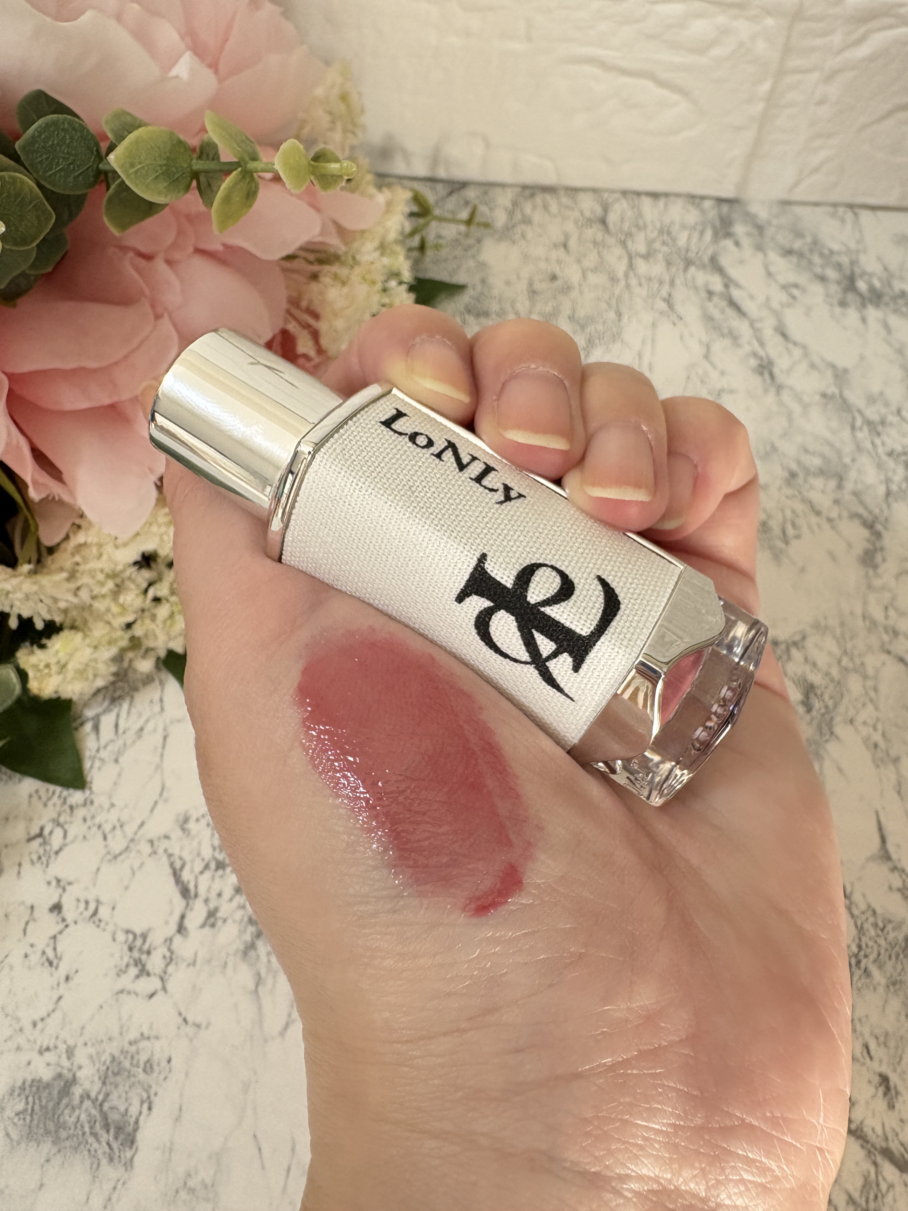 キャンドルライトジュレティント/LoNLy /リップティントを使ったクチコミ（1枚目）