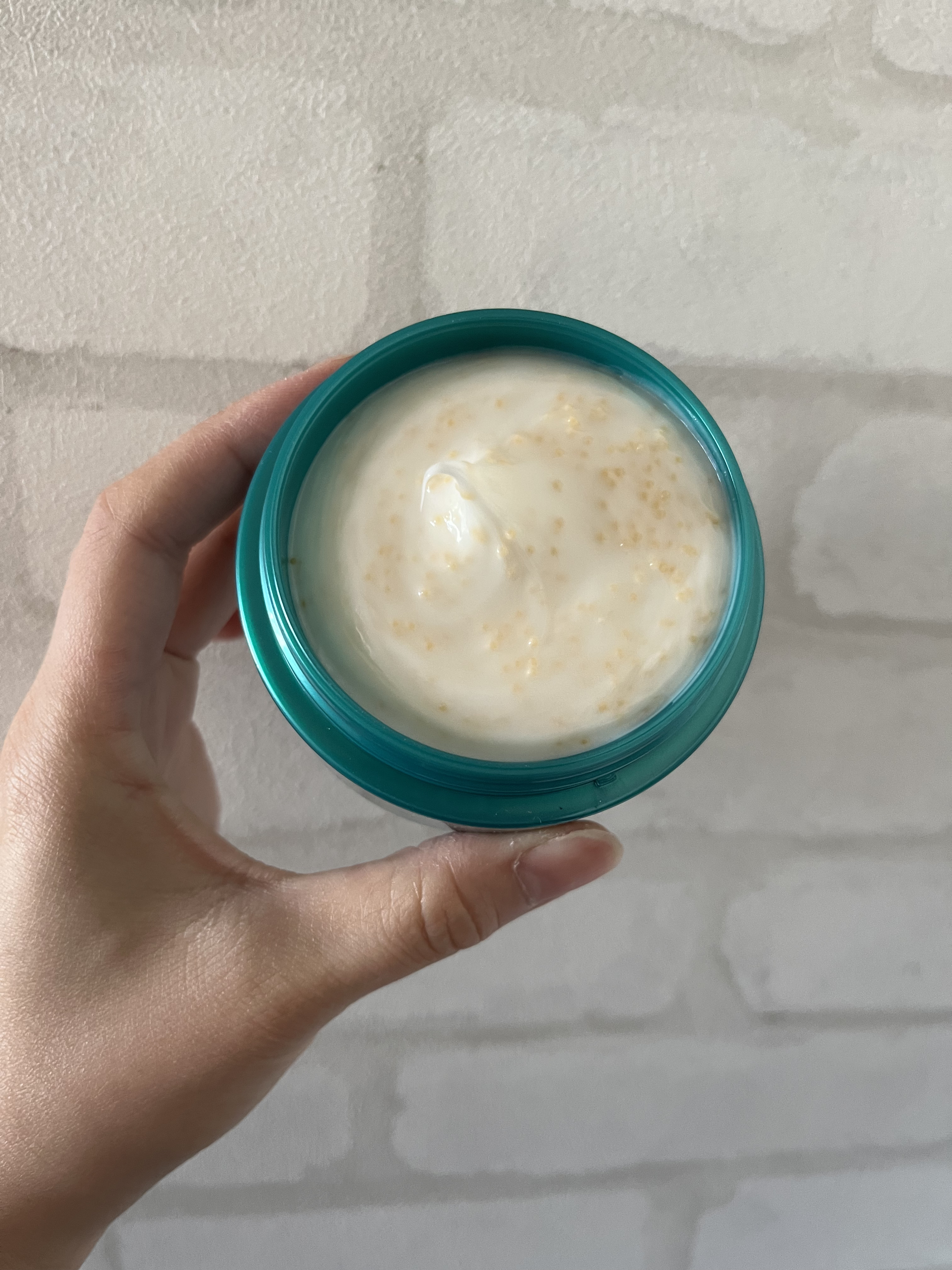 ビューティーチャージ ナイトスペリア/アトリックス/ハンドクリームを使ったクチコミ（2枚目）