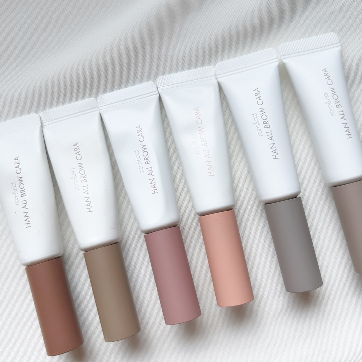 ハンオールブロウカラ/rom&nd/眉マスカラを使ったクチコミ（2枚目）