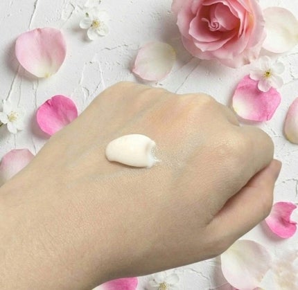 アルティミューン パワライジング ハンドクリーム/SHISEIDO/ハンドクリームを使ったクチコミ(2枚目)