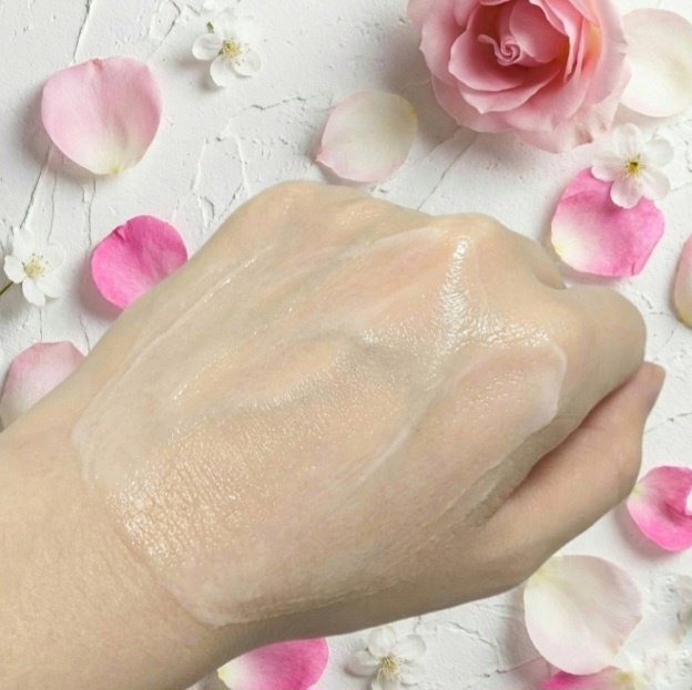 アルティミューン パワライジング ハンドクリーム/SHISEIDO/ハンドクリームを使ったクチコミ（3枚目）