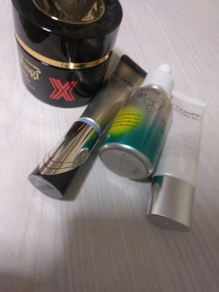 レチノパワー リンクルクリーム /エリクシール/アイケア・アイクリームを使ったクチコミ(1枚目)