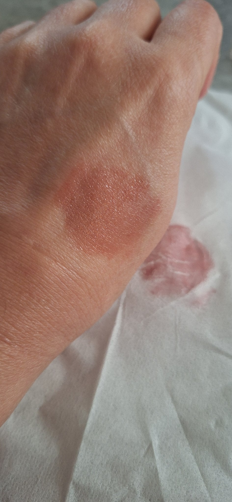 シピシピ デューイフィルムティント R/CipiCipi/リップティントを使ったクチコミ(4枚目)