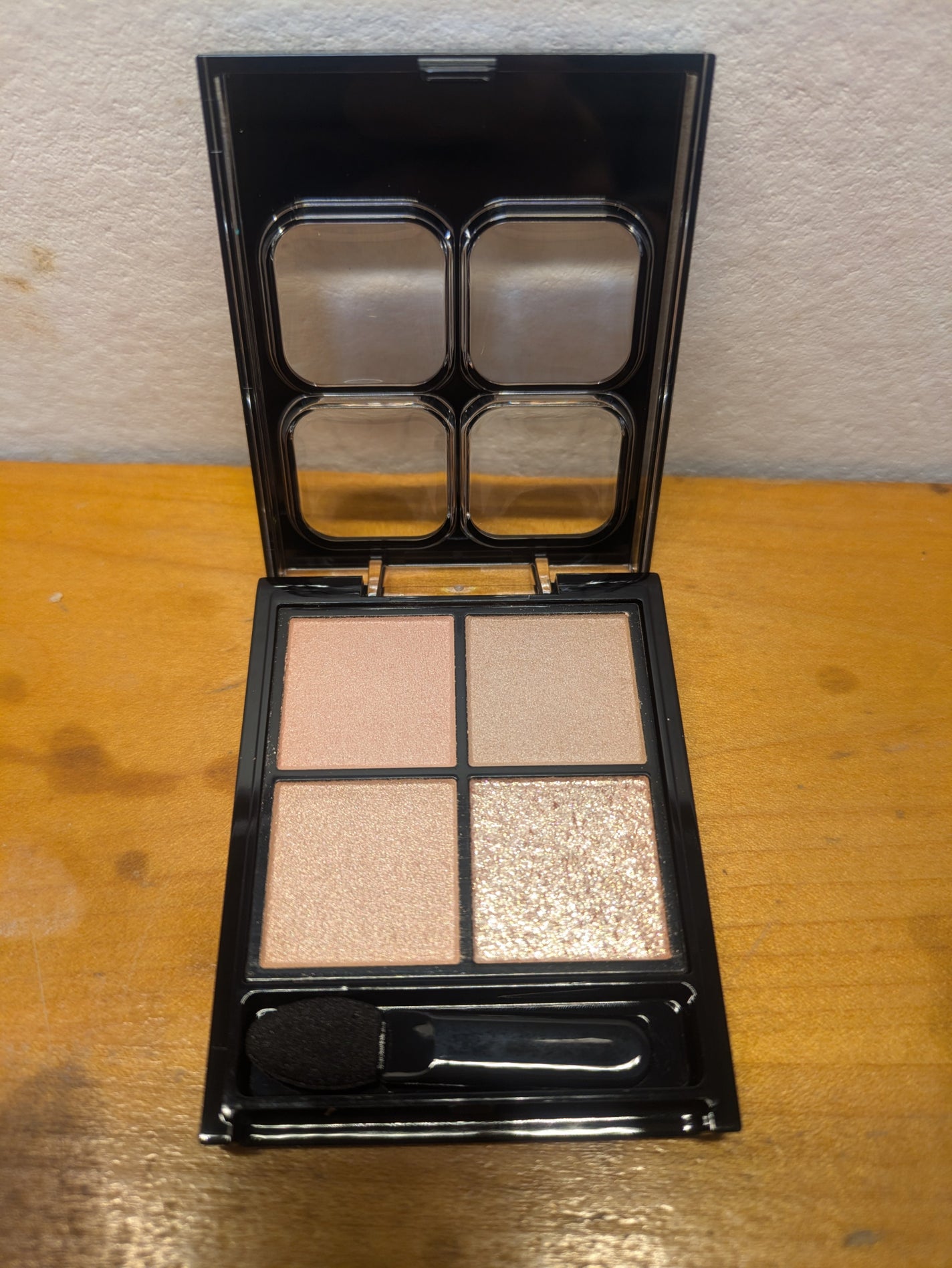 ケイト ポッピングシルエットシャドウ/KATE/アイシャドウパレットを使ったクチコミ(2枚目)