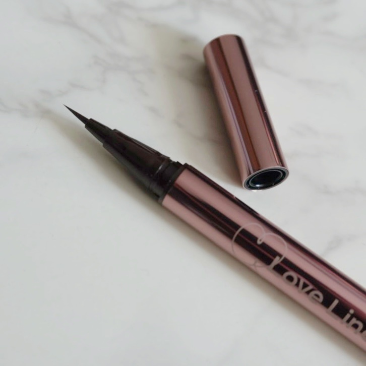 リキッドアイライナーR5 極細筆/ラブ・ライナー/リキッドアイライナーを使ったクチコミ（3枚目）