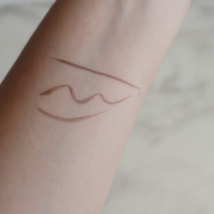 リキッドアイライナーR5 極細筆/ラブ・ライナー/リキッドアイライナーを使ったクチコミ(4枚目)