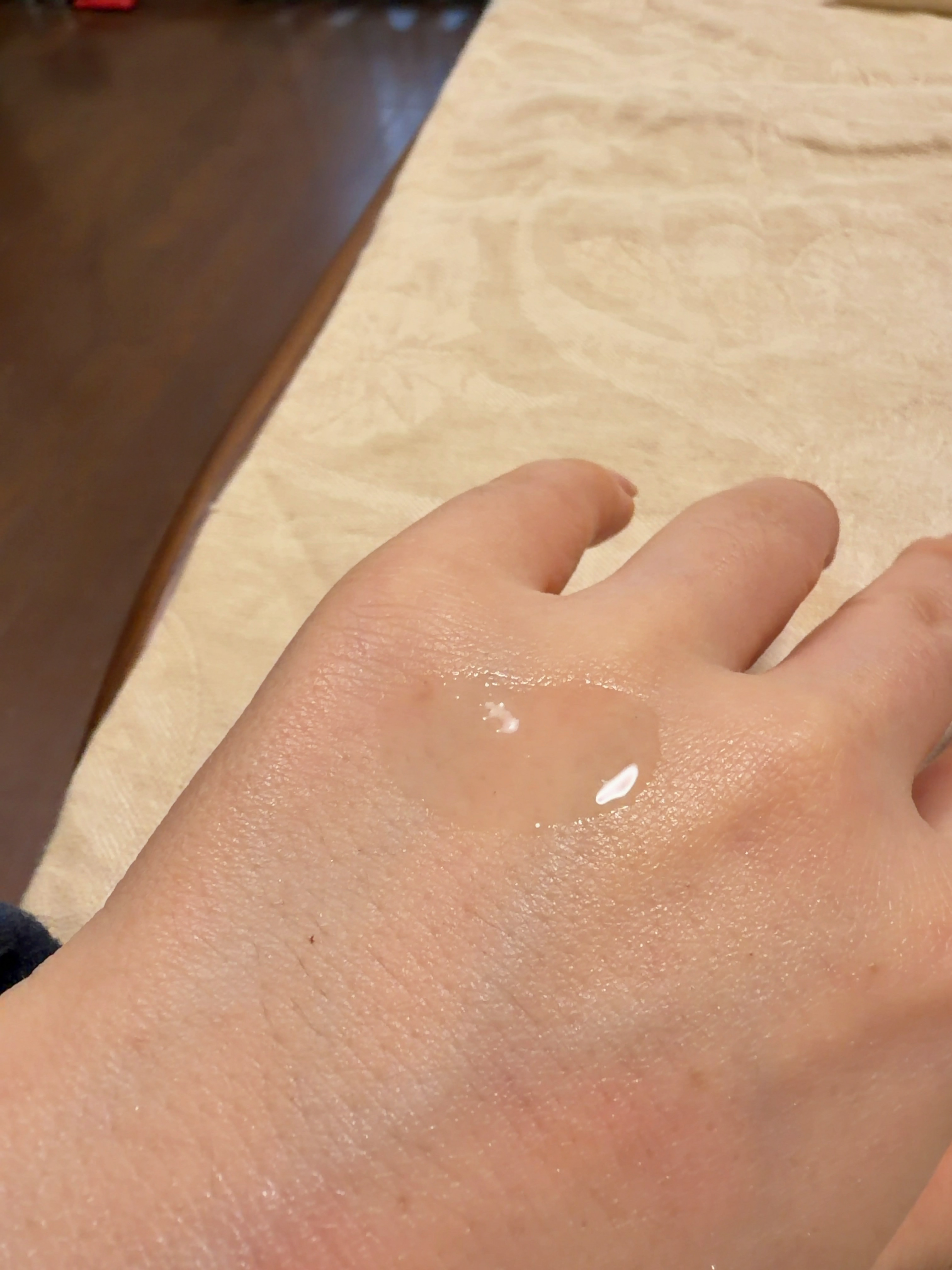 肌美精 薬用美白化粧水 [医薬部外品] 170mL/肌美精/化粧水を使ったクチコミ（2枚目）