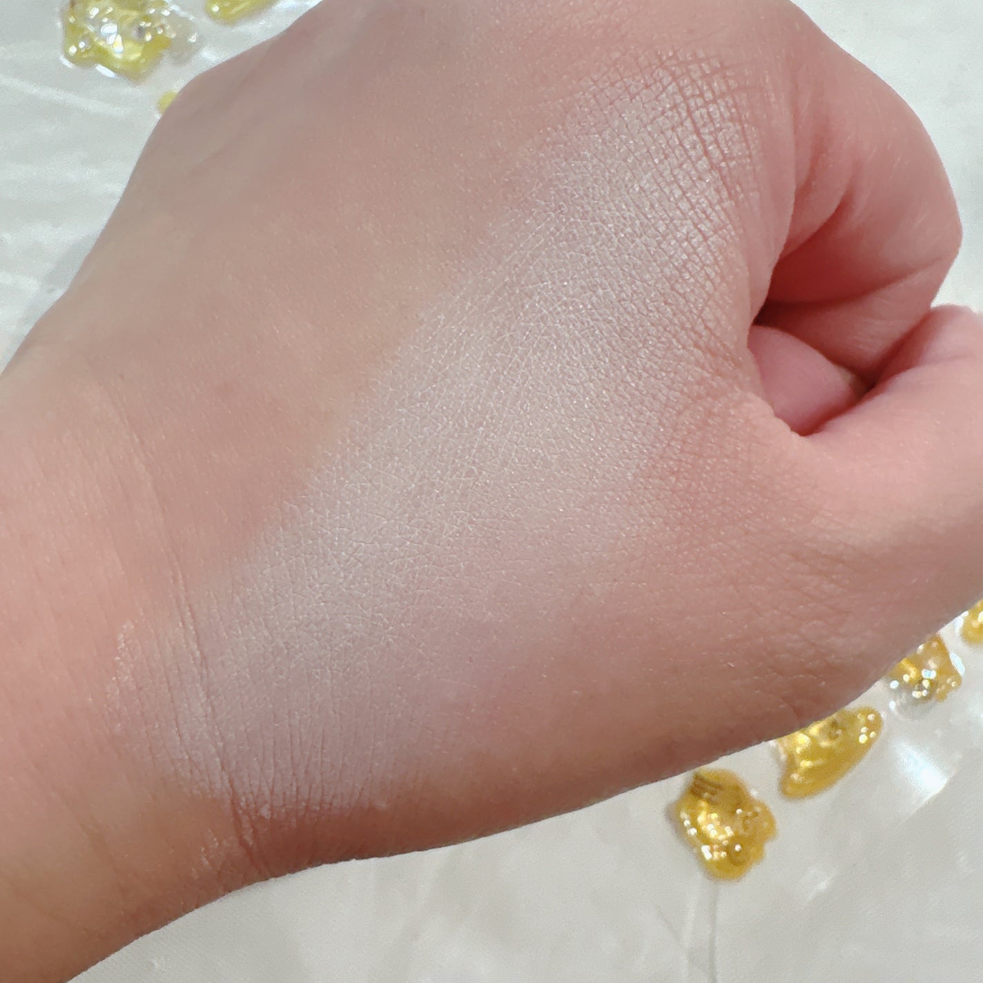 ブライトカラーシーラー/CEZANNE/コンシーラーを使ったクチコミ(4枚目)