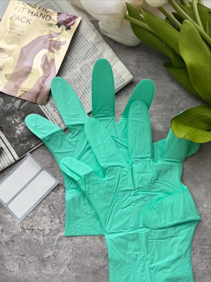 arisya08 on LIPS 「ザキュアエラスティックフィットハンドパック🤍手袋型なので、手..」(2枚目)