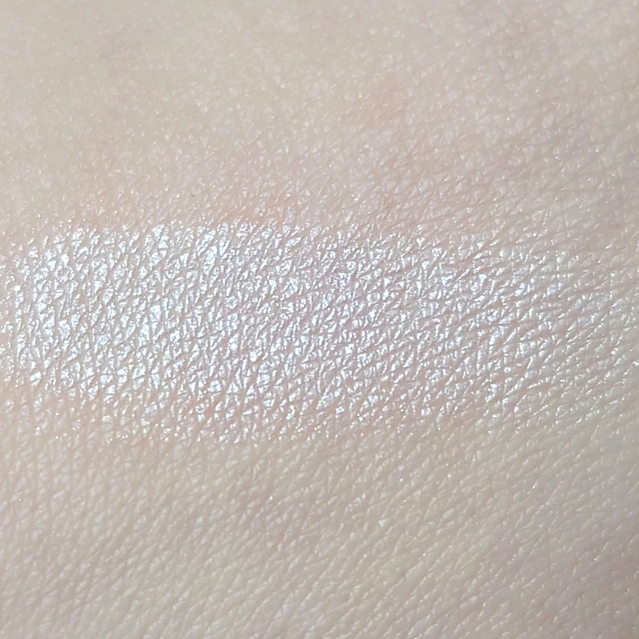 叶えるハイライト/b idol/パウダーハイライトを使ったクチコミ（2枚目）