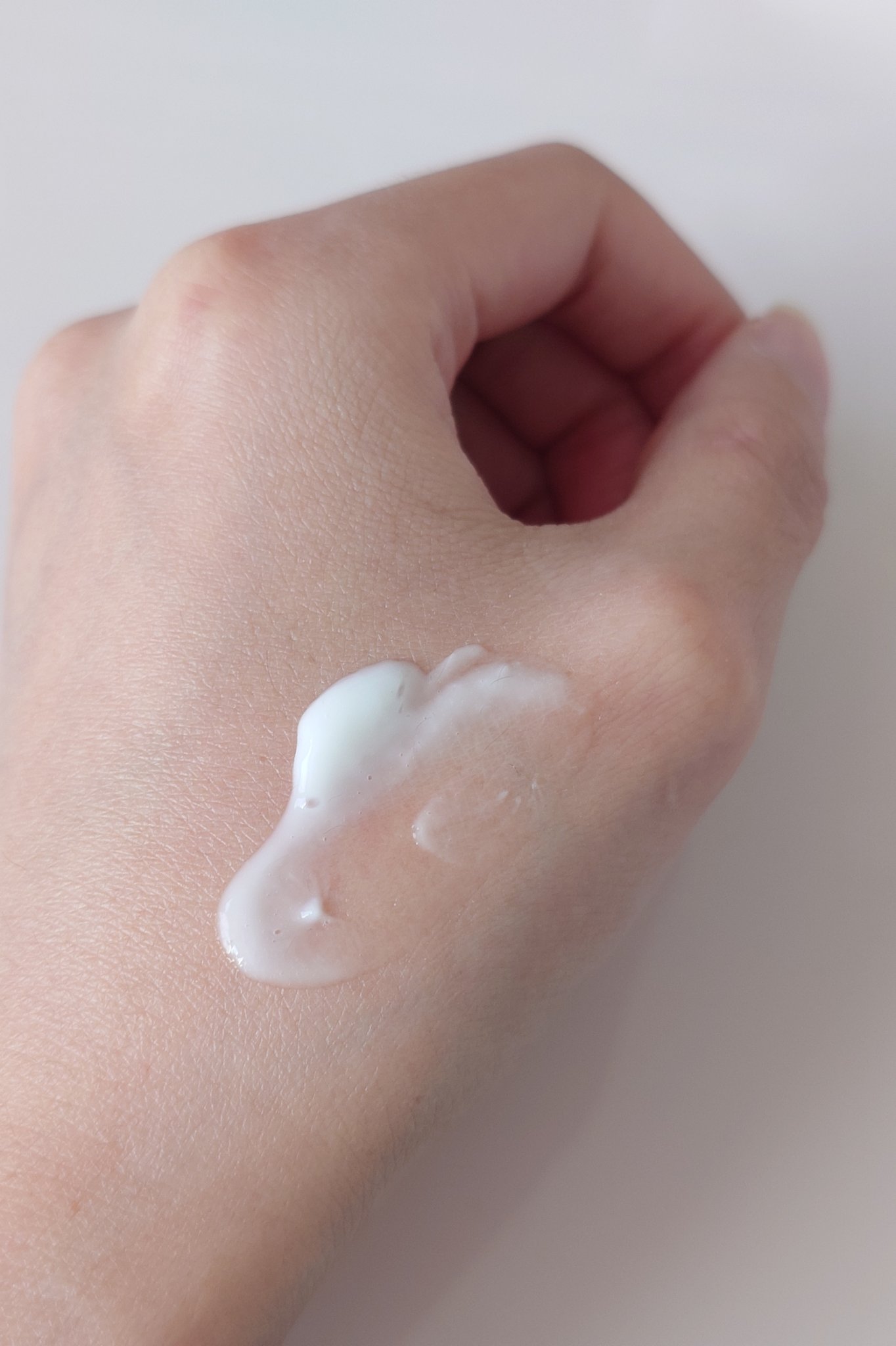 バクチニードルショット ダークケアオートアイクリーム/LIALUSTER/アイケア・アイクリームを使ったクチコミ（3枚目）