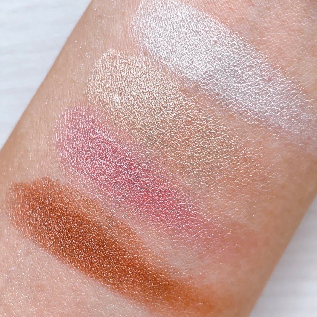 バックステージ グロウ マキシマイザー パレット/Dior/ハイライトを使ったクチコミ(5枚目)