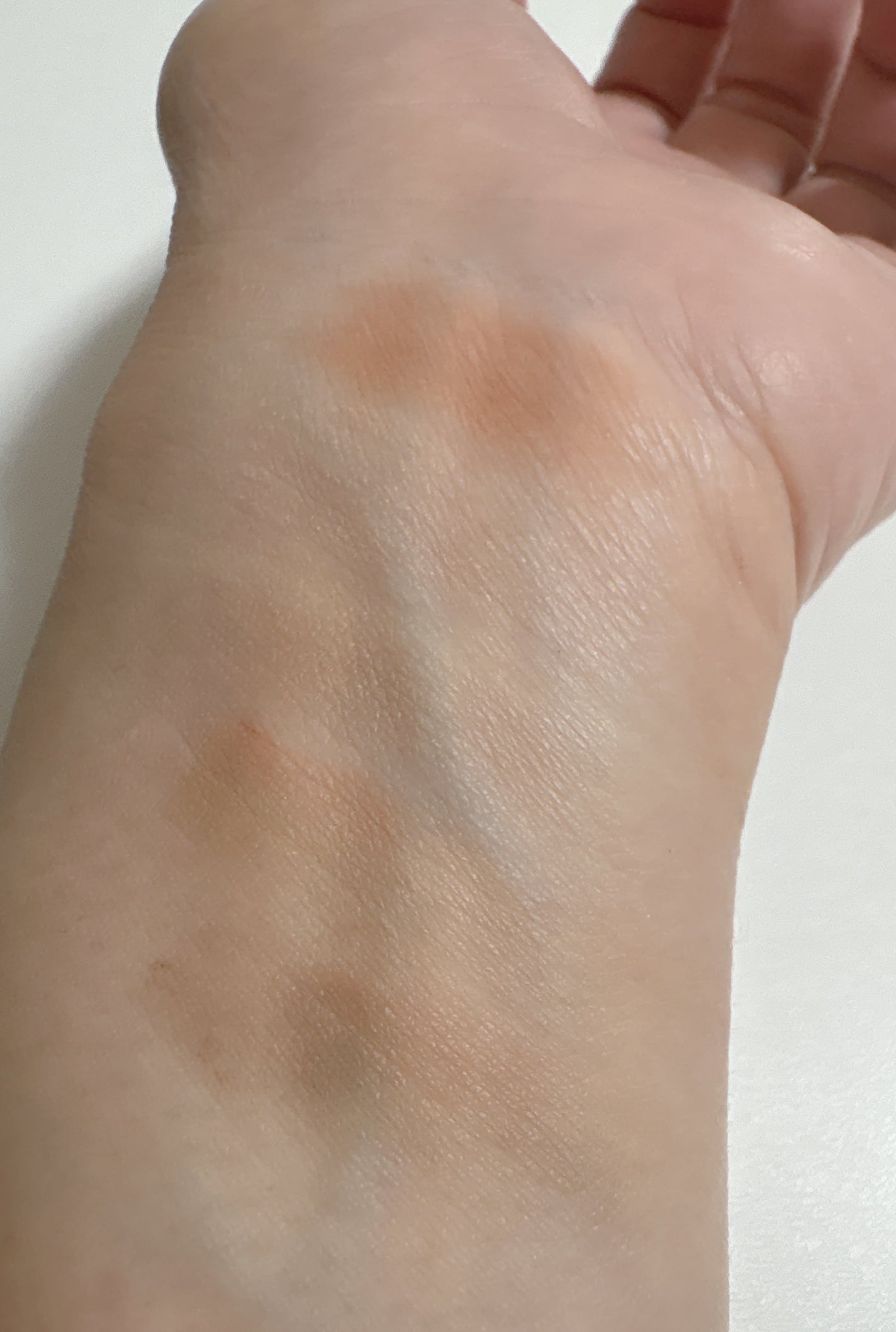 ケイト デザイニングアイブロウ 3D(デュアルコントゥアカラー)/KATE/パウダーアイブロウを使ったクチコミ(2枚目)