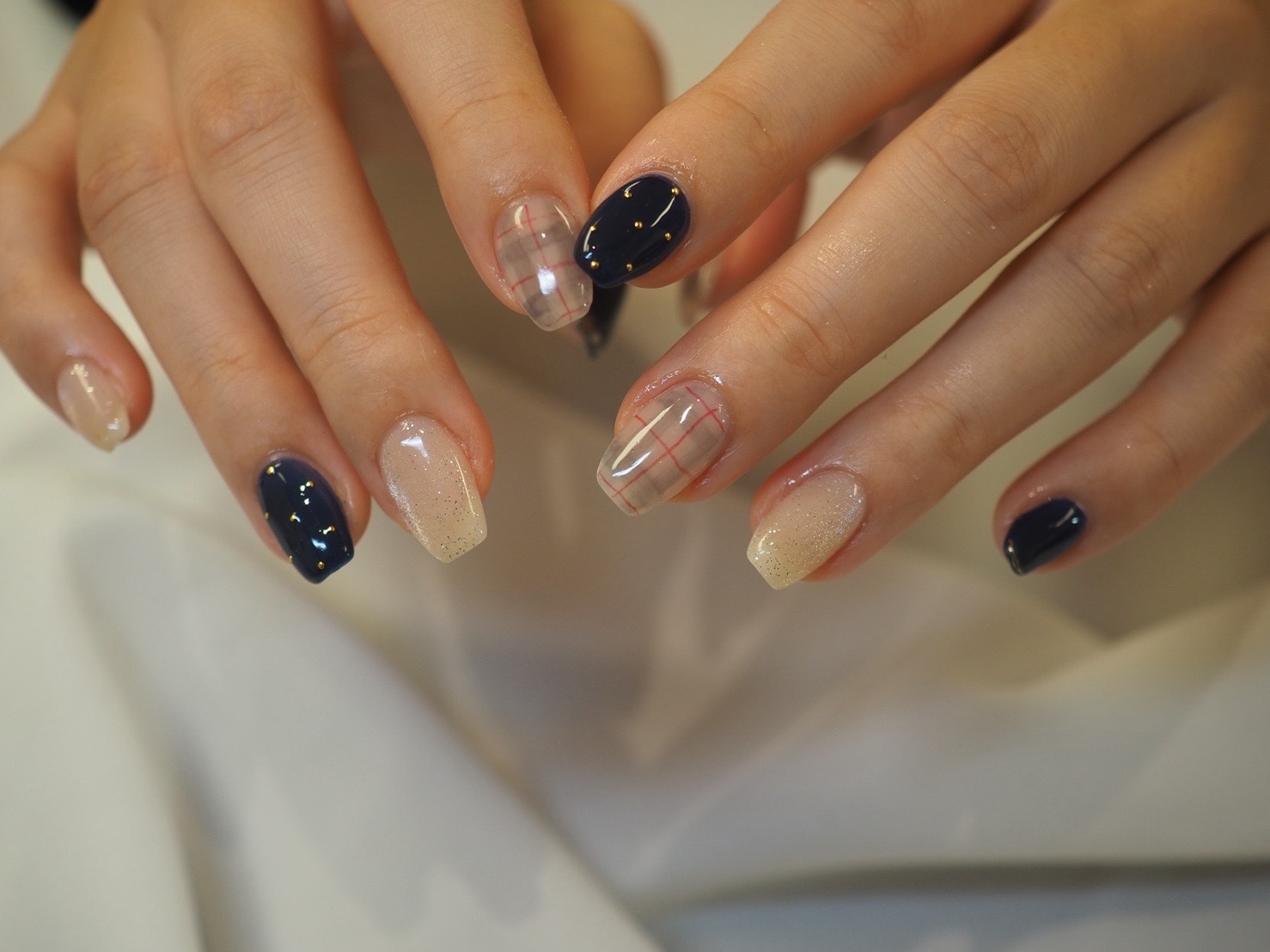 ネイビーカラー中々入れたことなくて
挑戦してみたら可愛らしかった🫶🏻🫧

