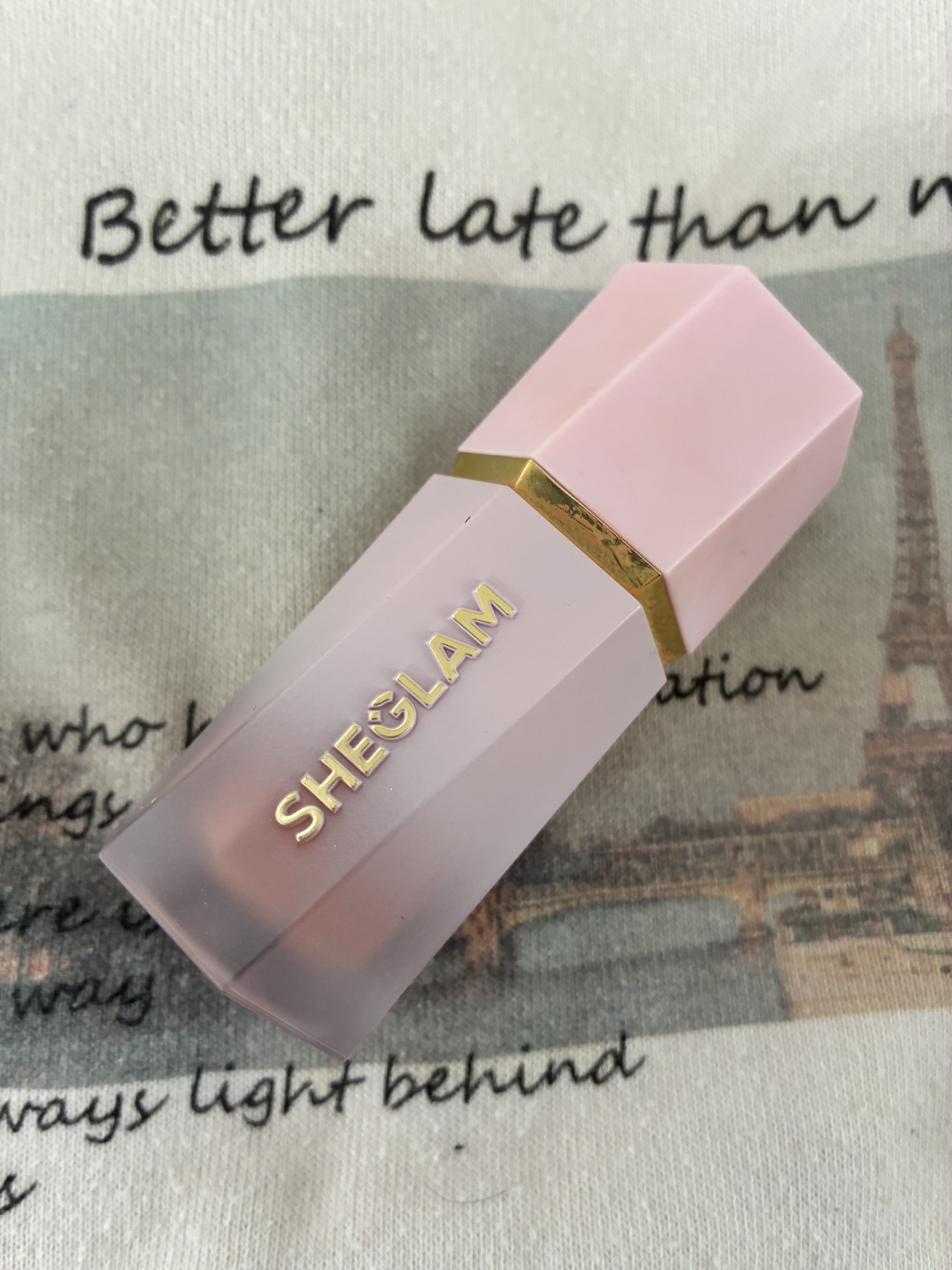 シーグラム カラーブルーム リキッドブラッシュ バースデースーツ(Birthday Suit)/SHEGLAM/リキッドチークを使ったクチコミ（1枚目）