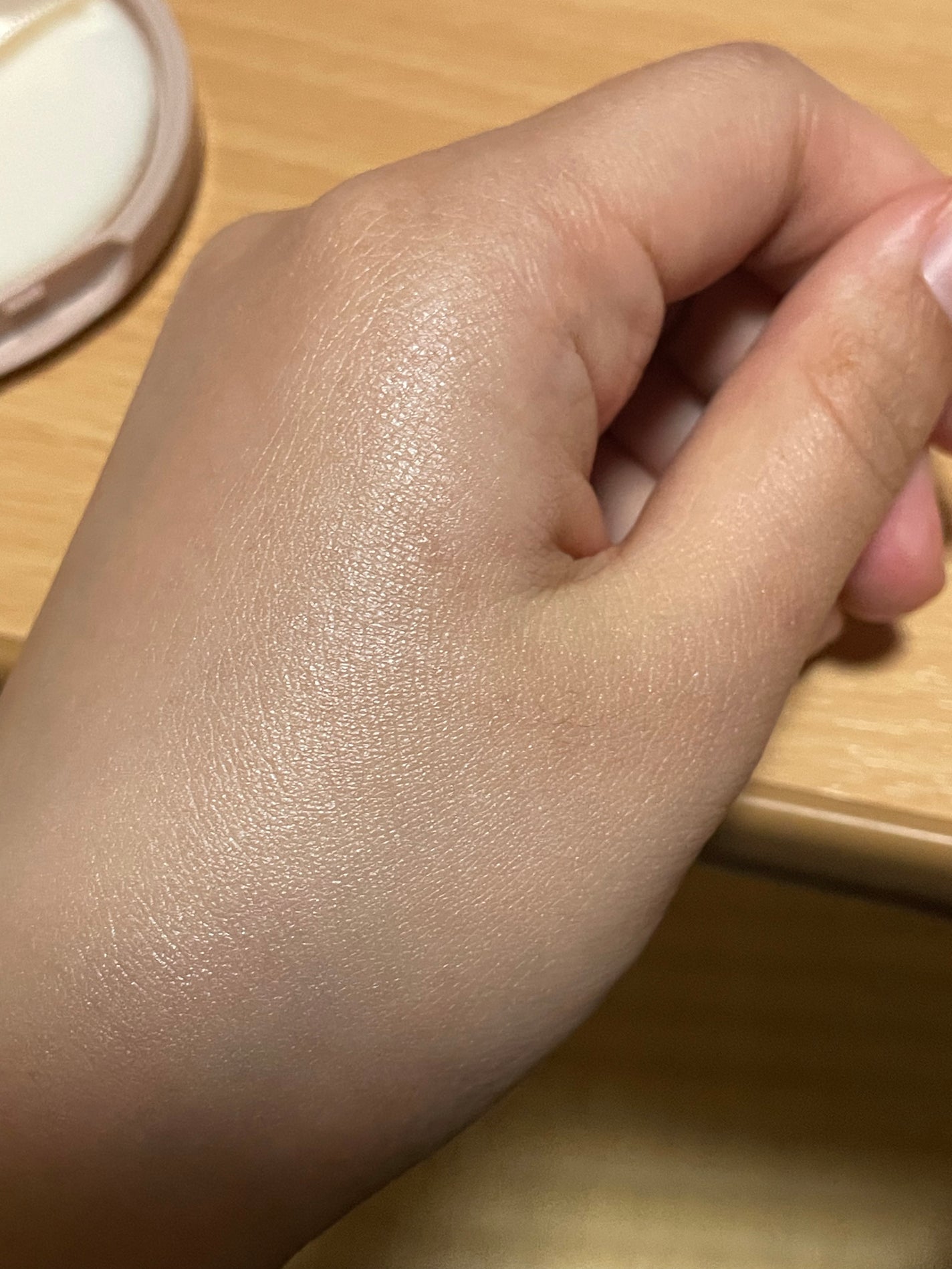 moca on LIPS 「キャンメイクのパウダー塗ると柔らかい雰囲気を出せます滑らかで使..」(3枚目)