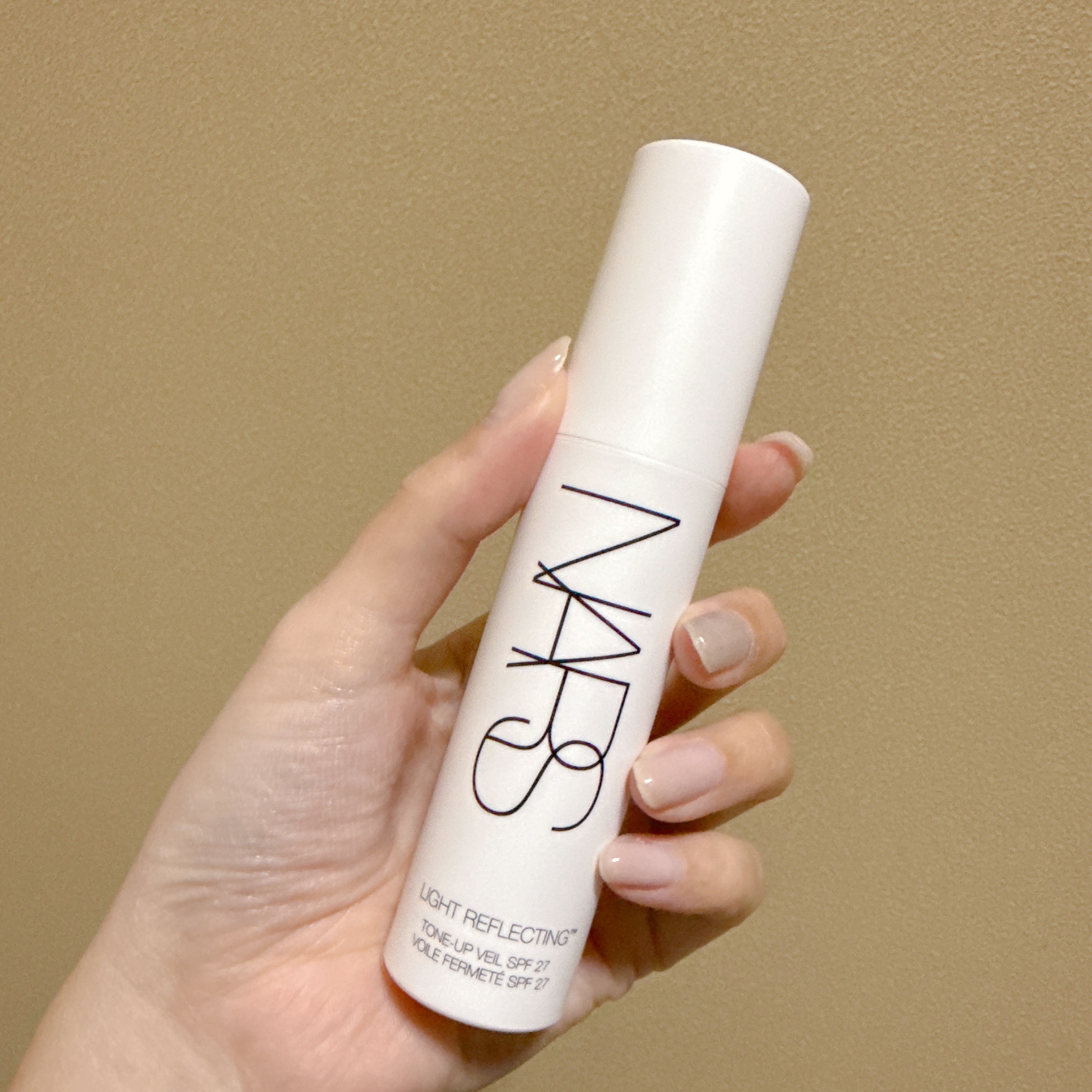 ライトリフレクティング　トーンアップヴェール/NARS/化粧下地を使ったクチコミ（1枚目）