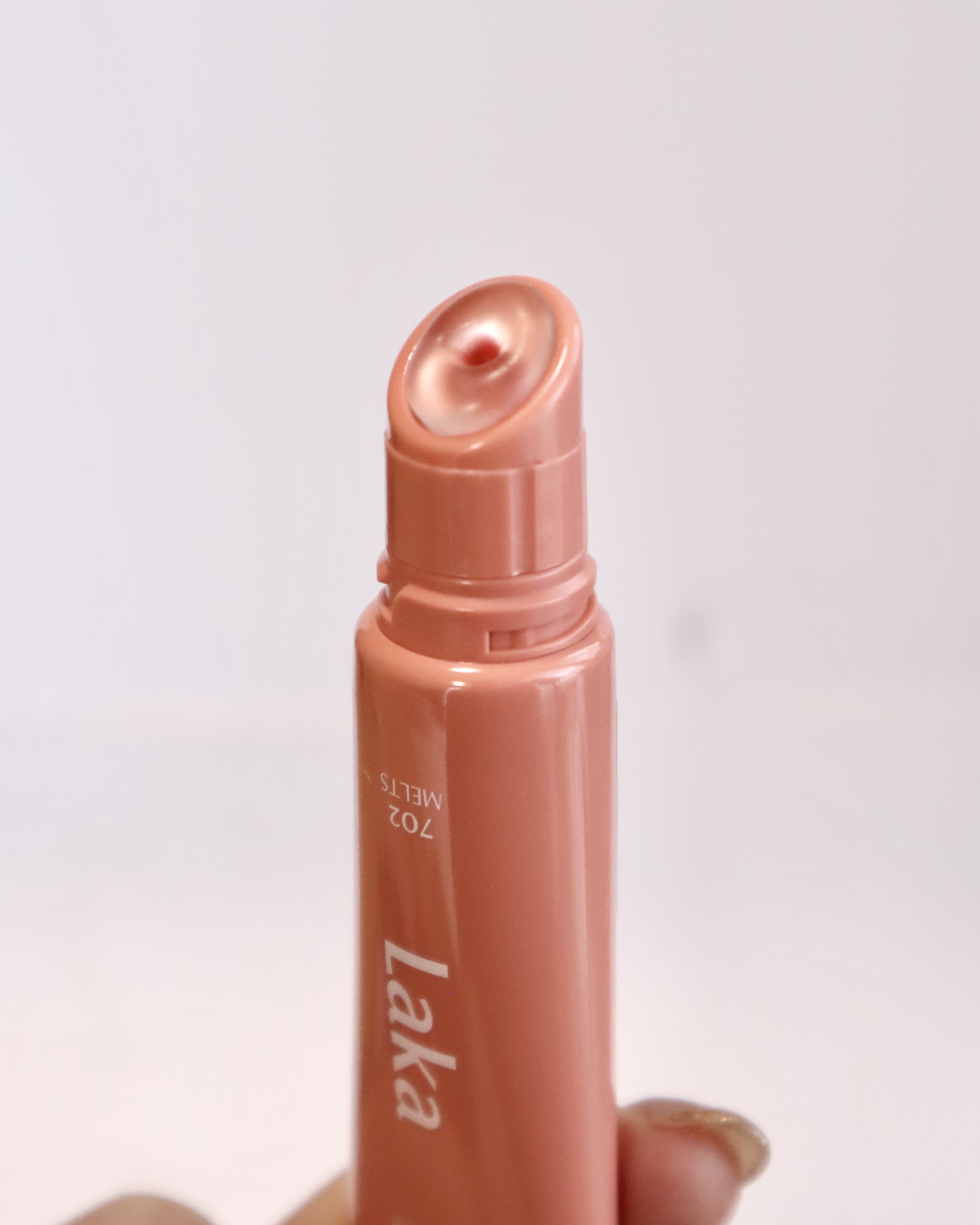 フルーティーリップグローショナー #702 メルツ/Laka/リップグロスを使ったクチコミ（2枚目）