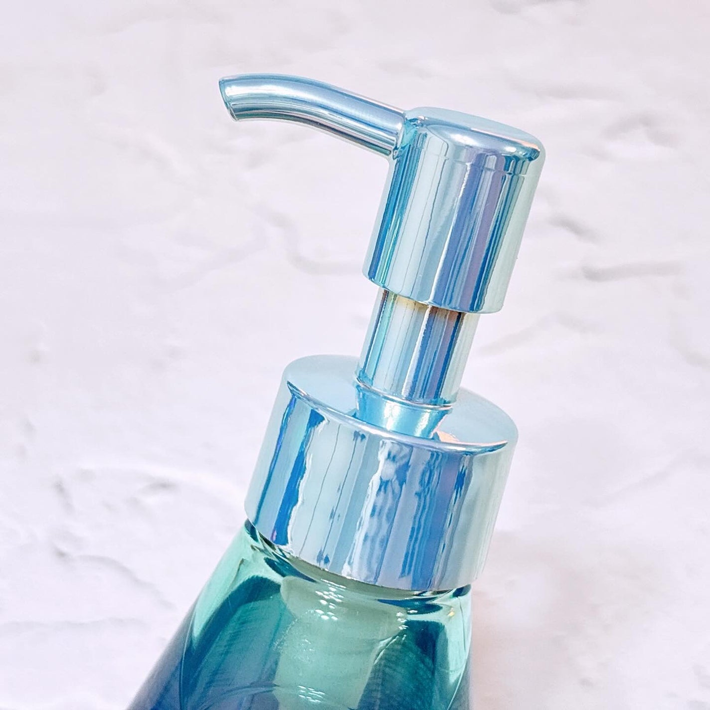 ヒリツ バランスリペアヘアオイル オーロラ/hiritu/ヘアオイルを使ったクチコミ(3枚目)