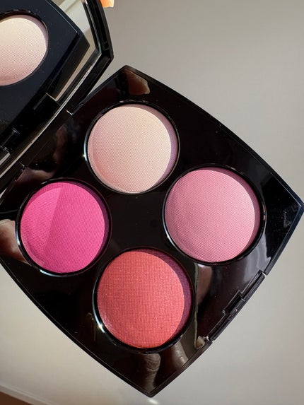 ルージュ ヌワール コンフィダンス/CHANEL/アイシャドウパレットを使ったクチコミ(2枚目)