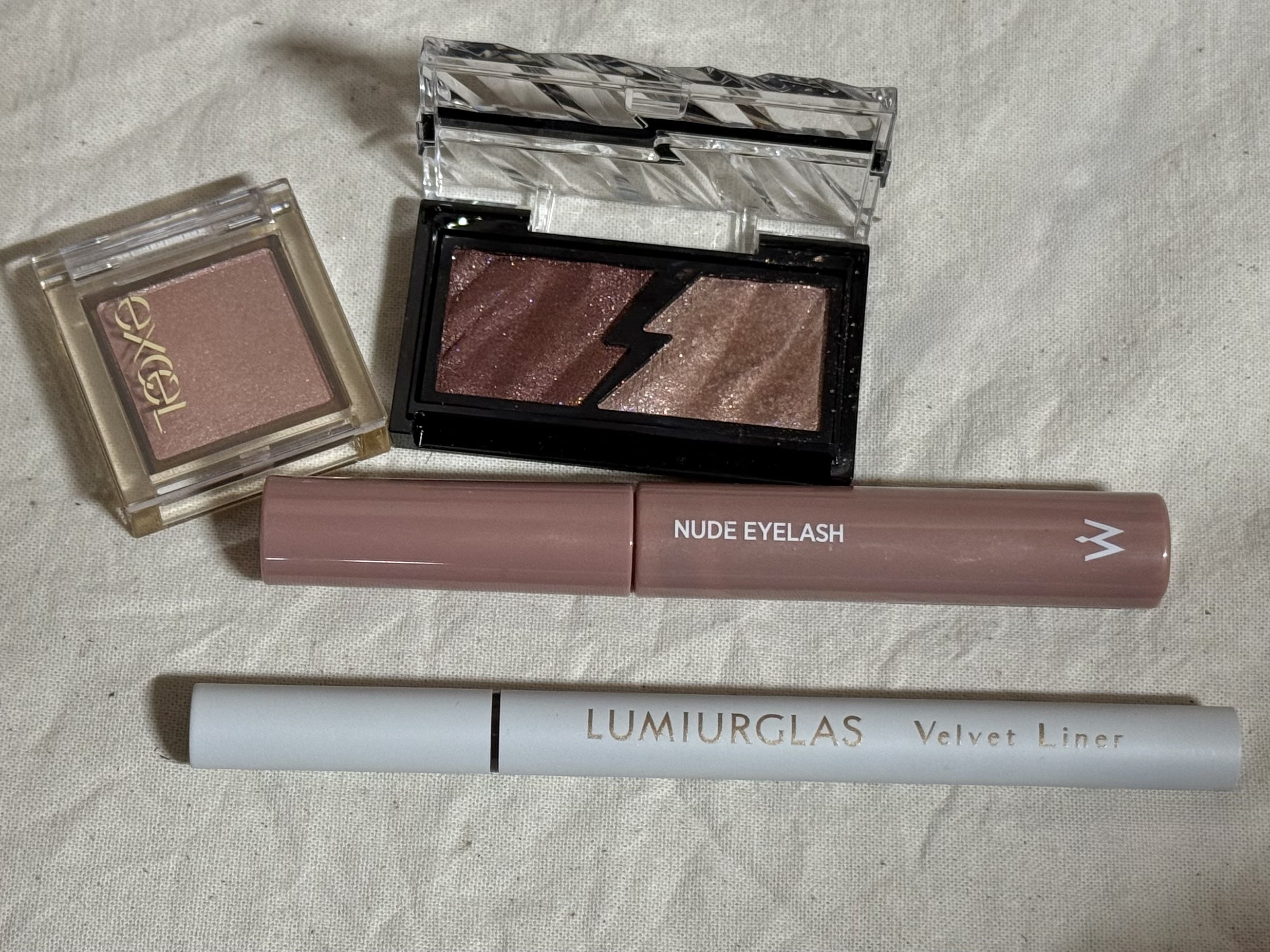 エレクトリックショックアイズ /KATE/アイシャドウパレットを使ったクチコミ（3枚目）