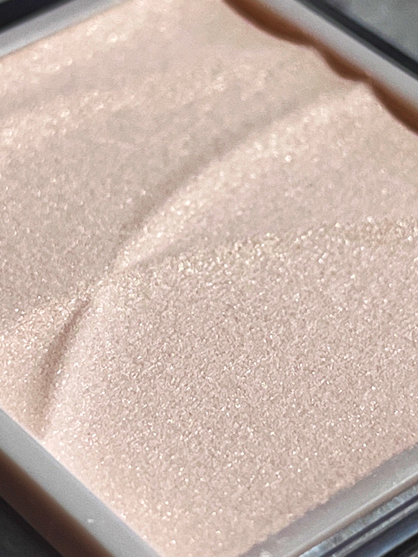 トーンフィルターハイライト/CEZANNE/パウダーハイライトを使ったクチコミ(4枚目)